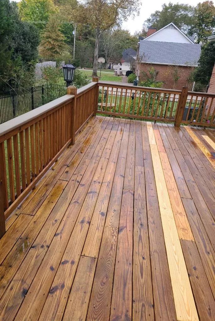 Blues Pressure Washing Image