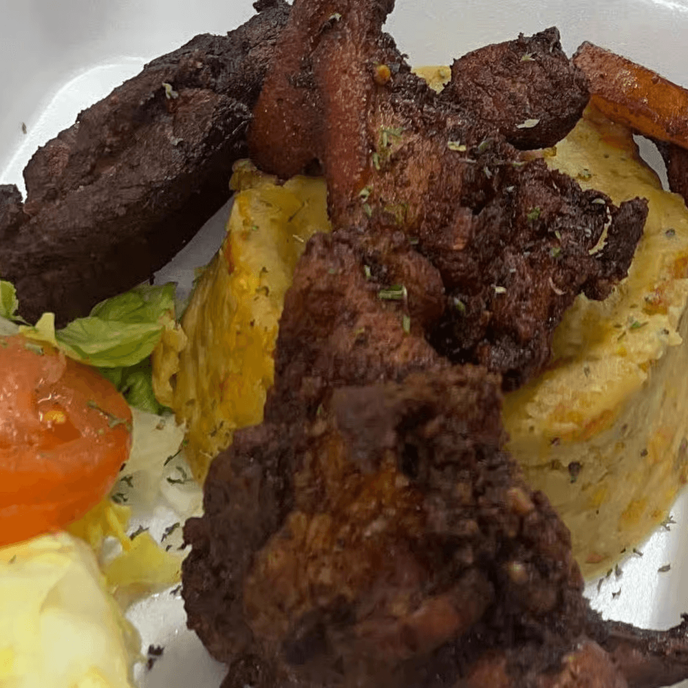Cerdo Mofongo
