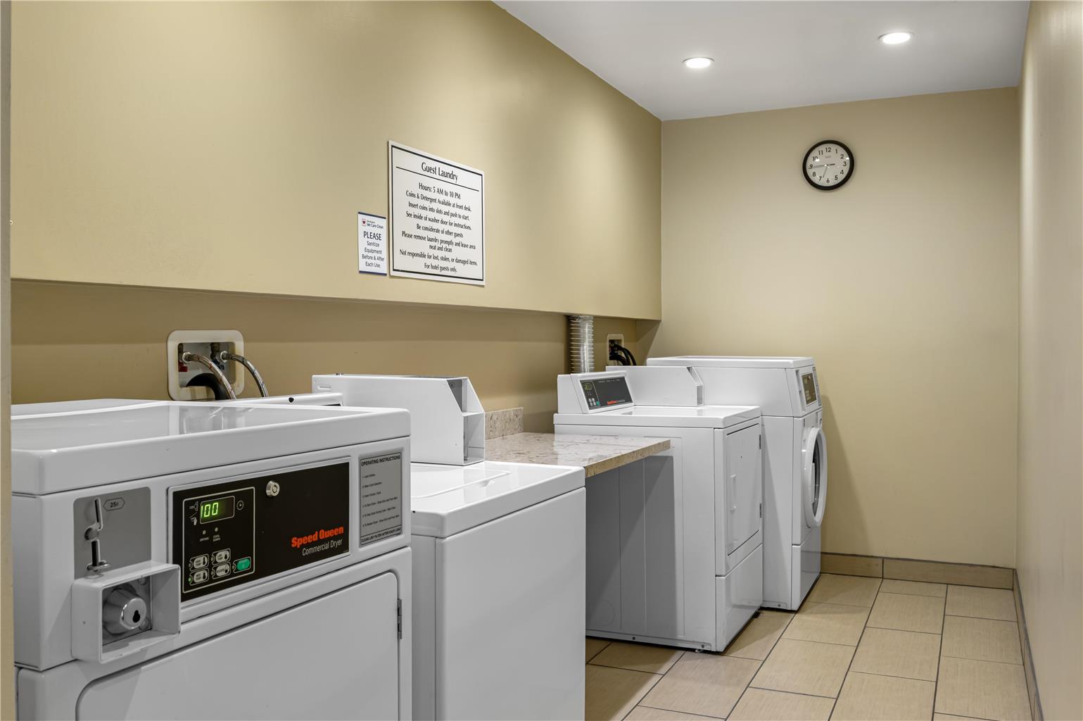 Best Western Plus South Coast Inn Image