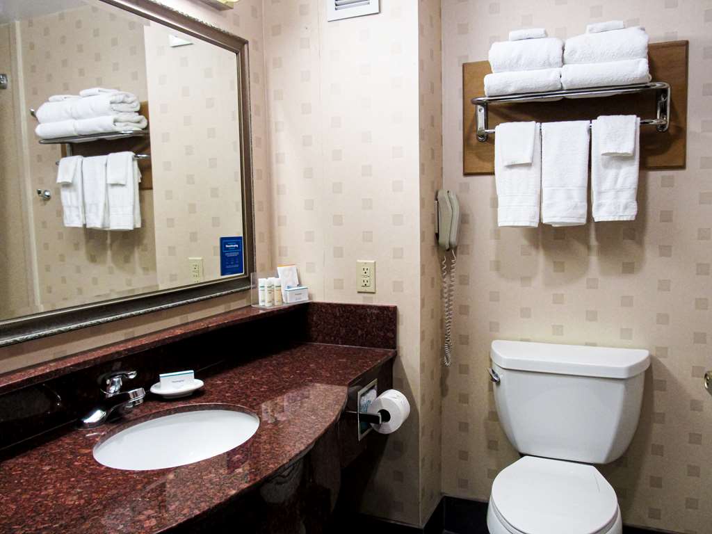 Hampton Inn Oxford-West Image