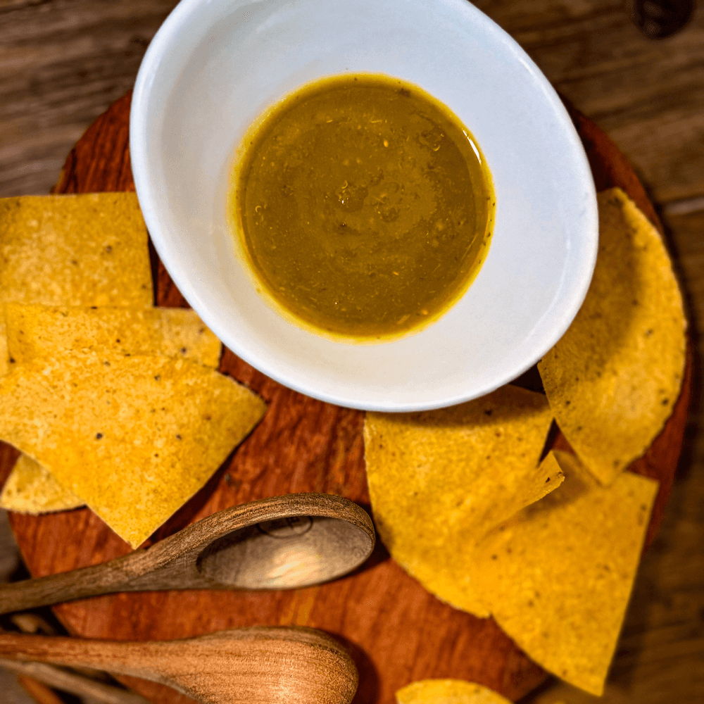 Side chips & salsa verde