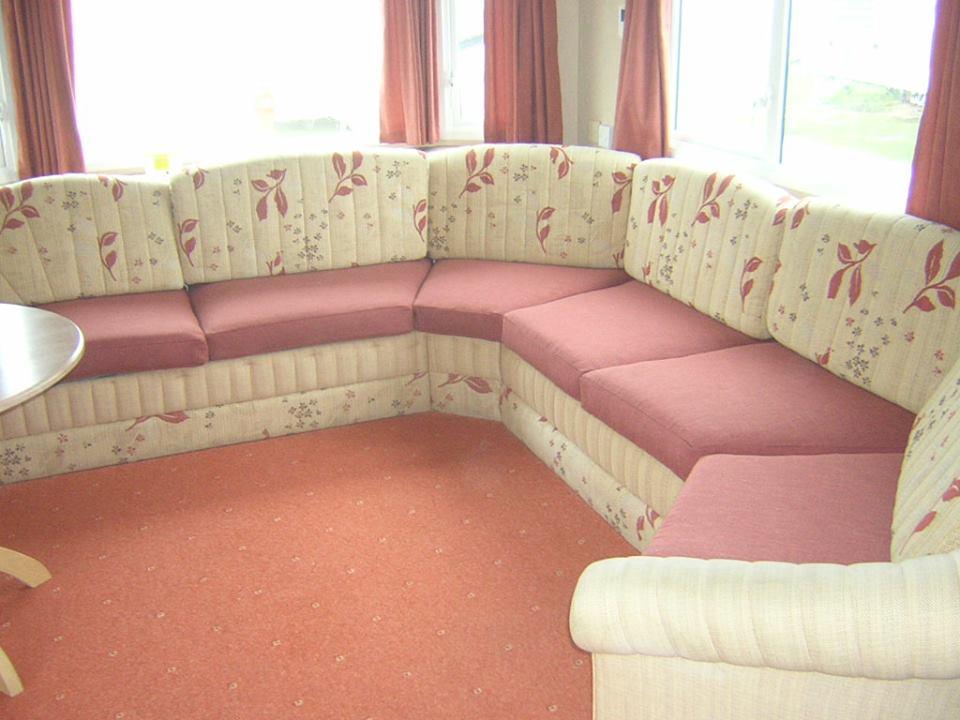 Lounge Lizard - Upholstering in Exmouth EX8 1RS - 192.com