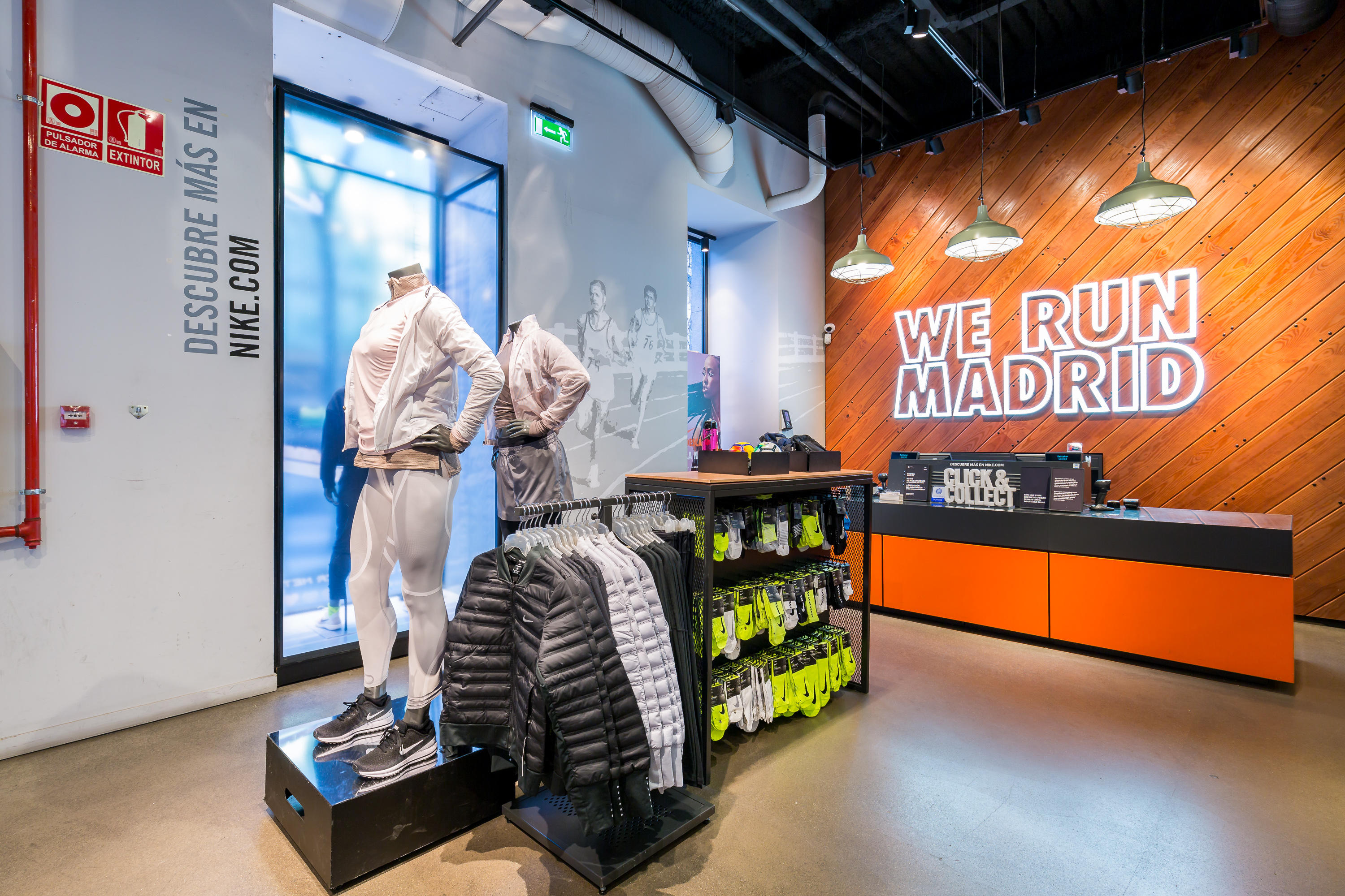 Images Nike Store Serrano