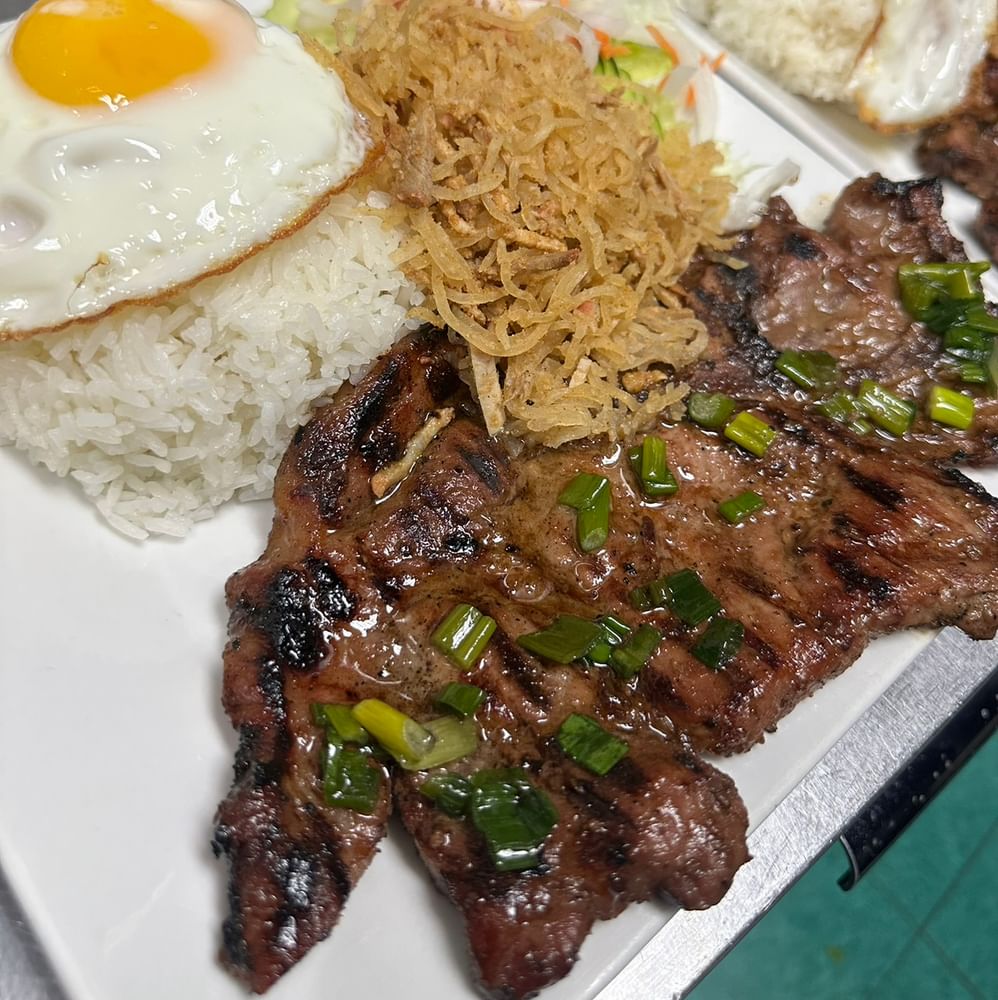 C2. Grilled Pork Plate (Com Suon Nuong)