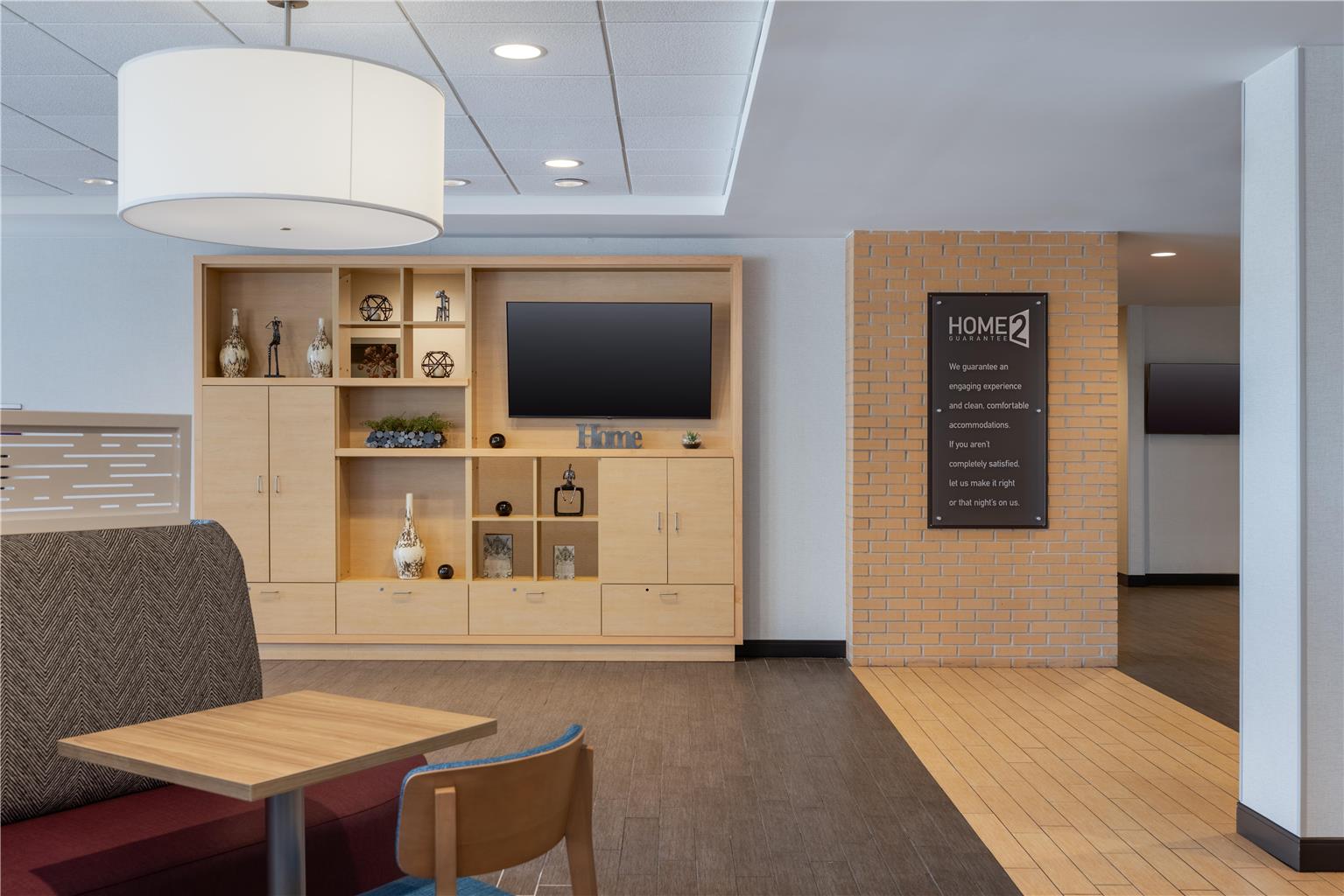 Home2 Suites by Hilton Milwaukee Brookfield Image