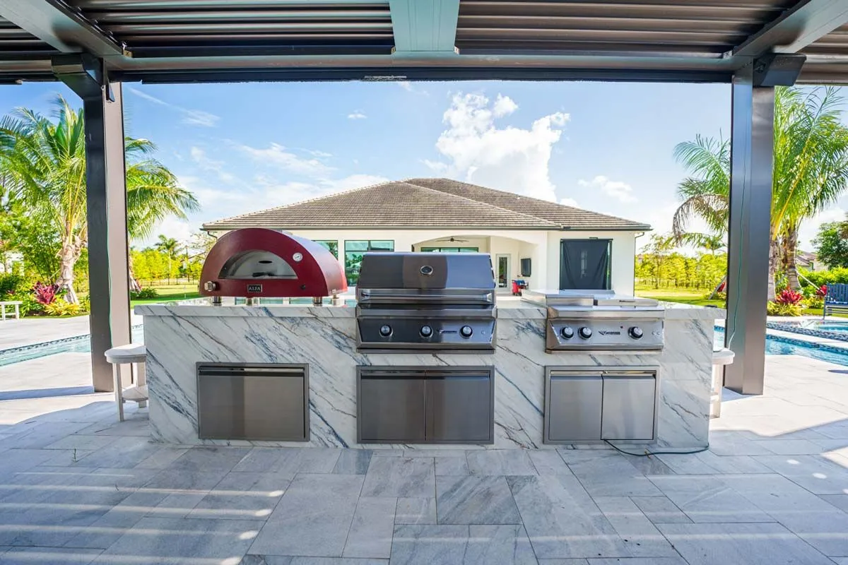 Outdoor Kitchen