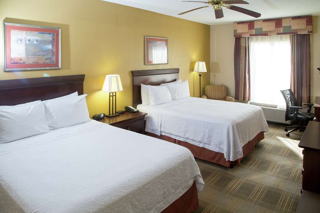 Hampton Inn Oxford-West Image