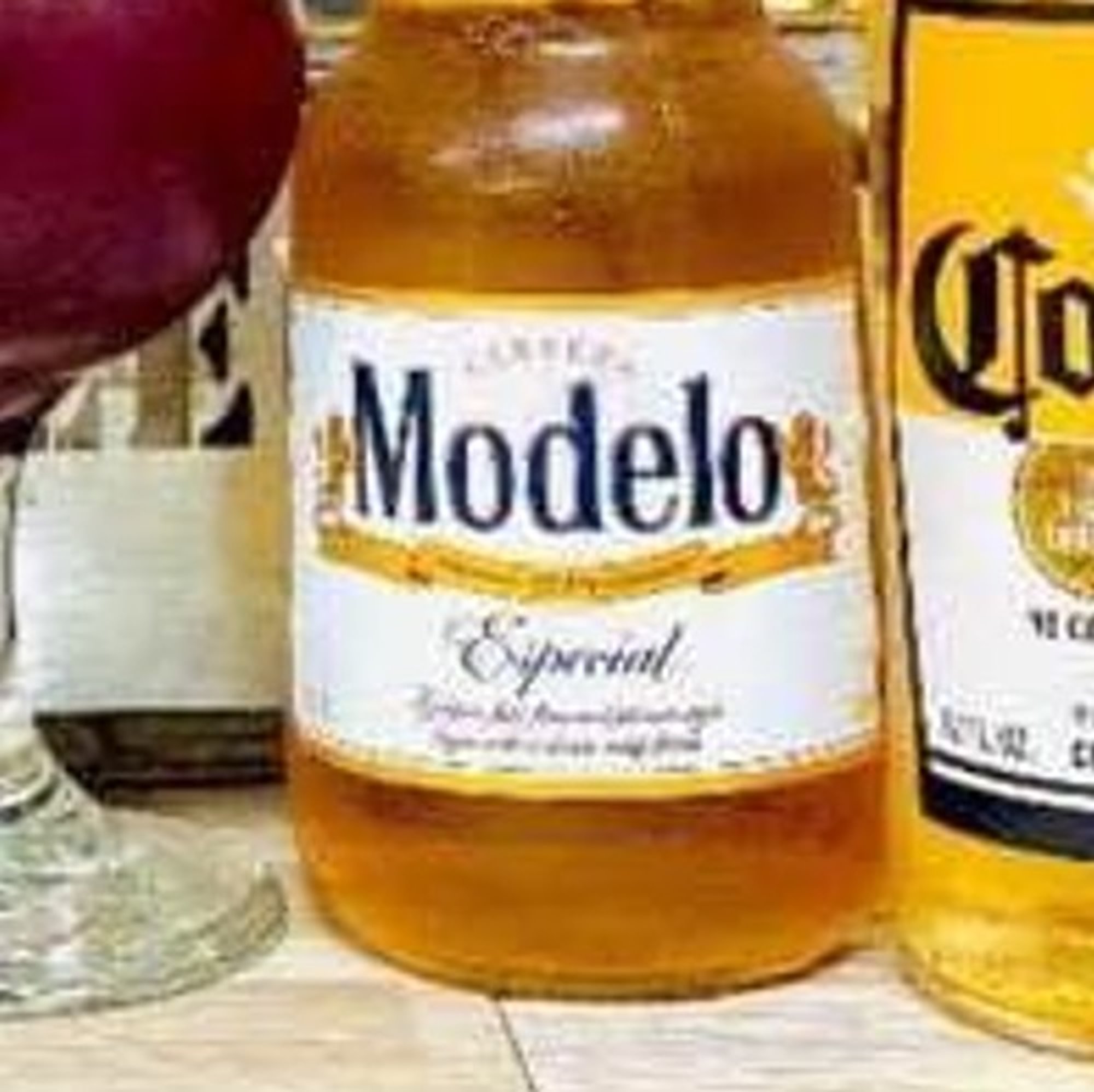 Modelo Especial