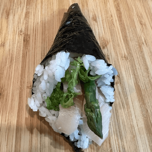 Yellow Tail Hand Roll