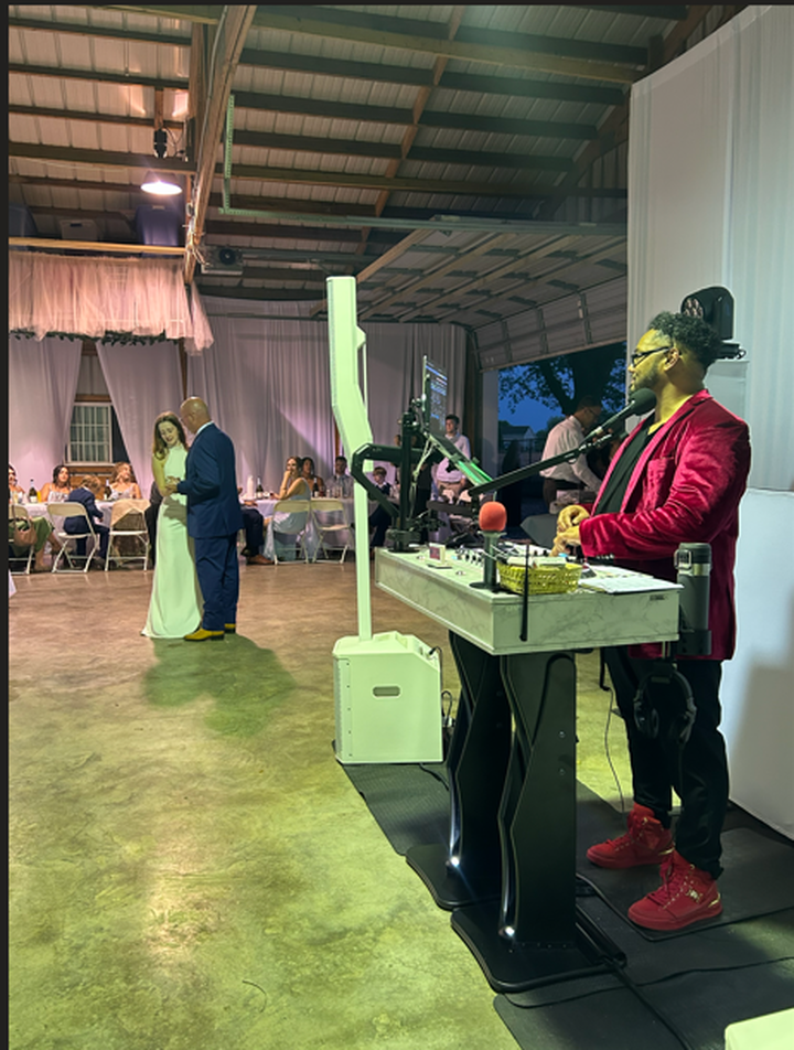 Wood Wayz Entertainment LLC Image