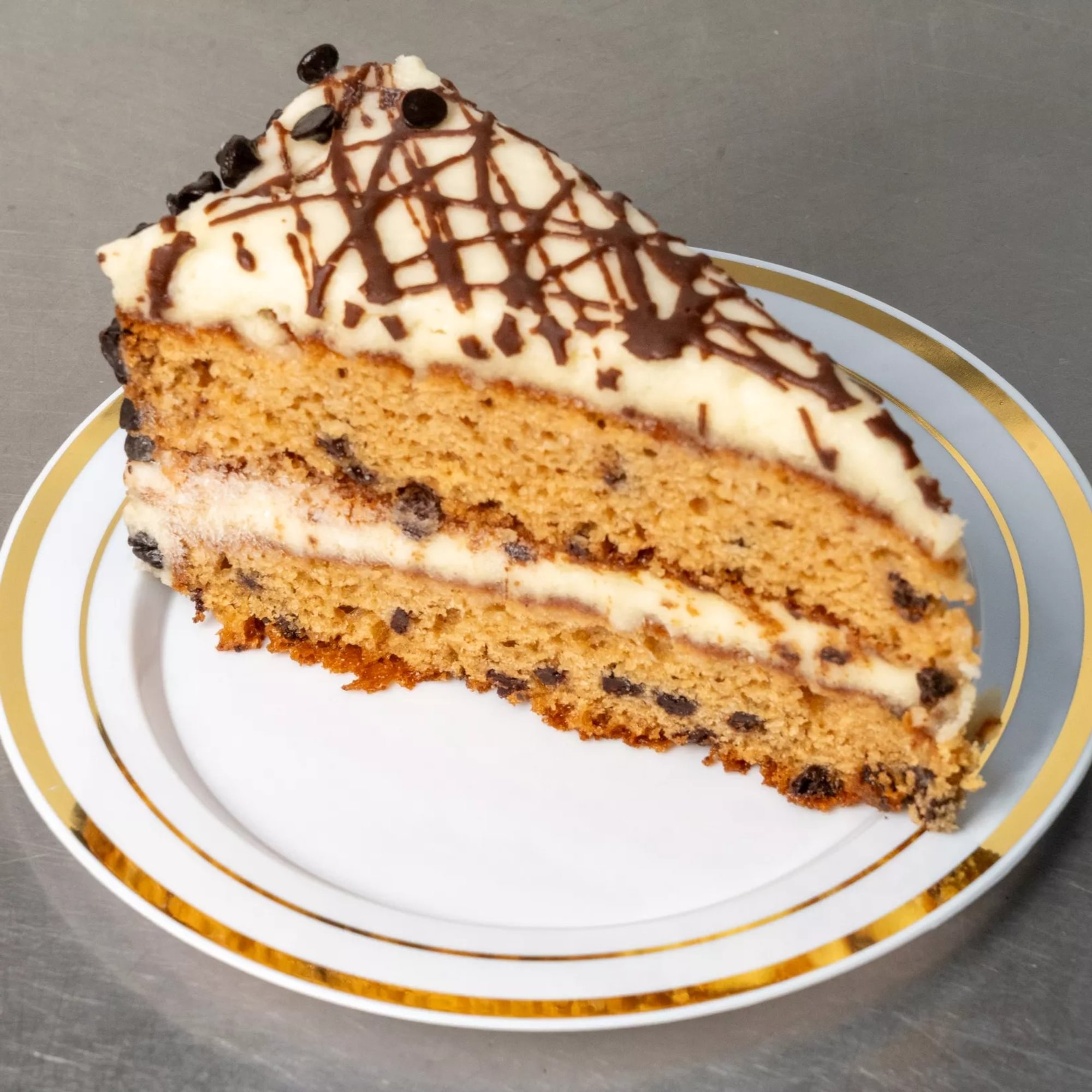 Chocolate Chip Cookie & Milk Cake
