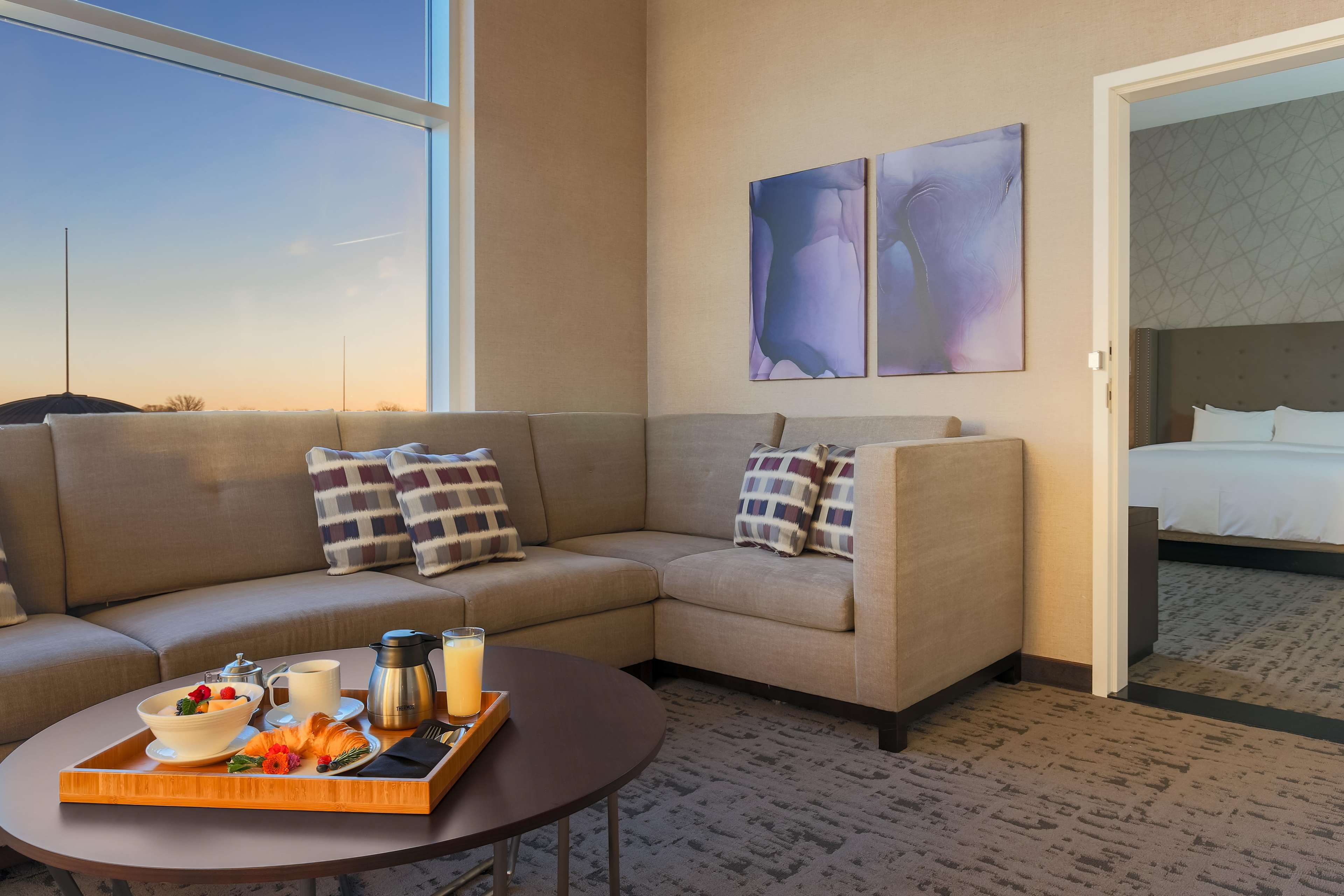 DoubleTree by Hilton Evansville Photo