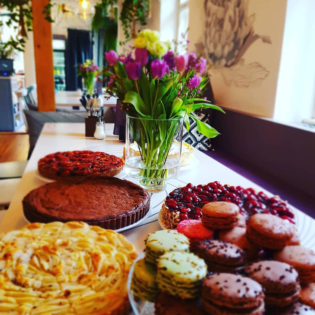 Bilder Cafe Flora