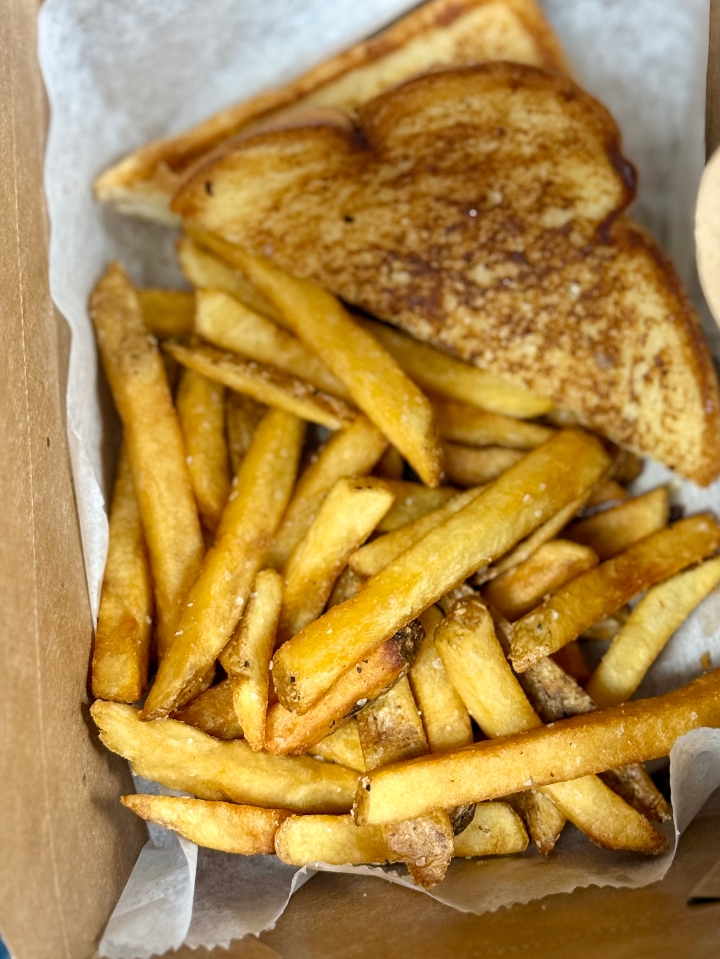 Kids Grilled Cheese and Fries