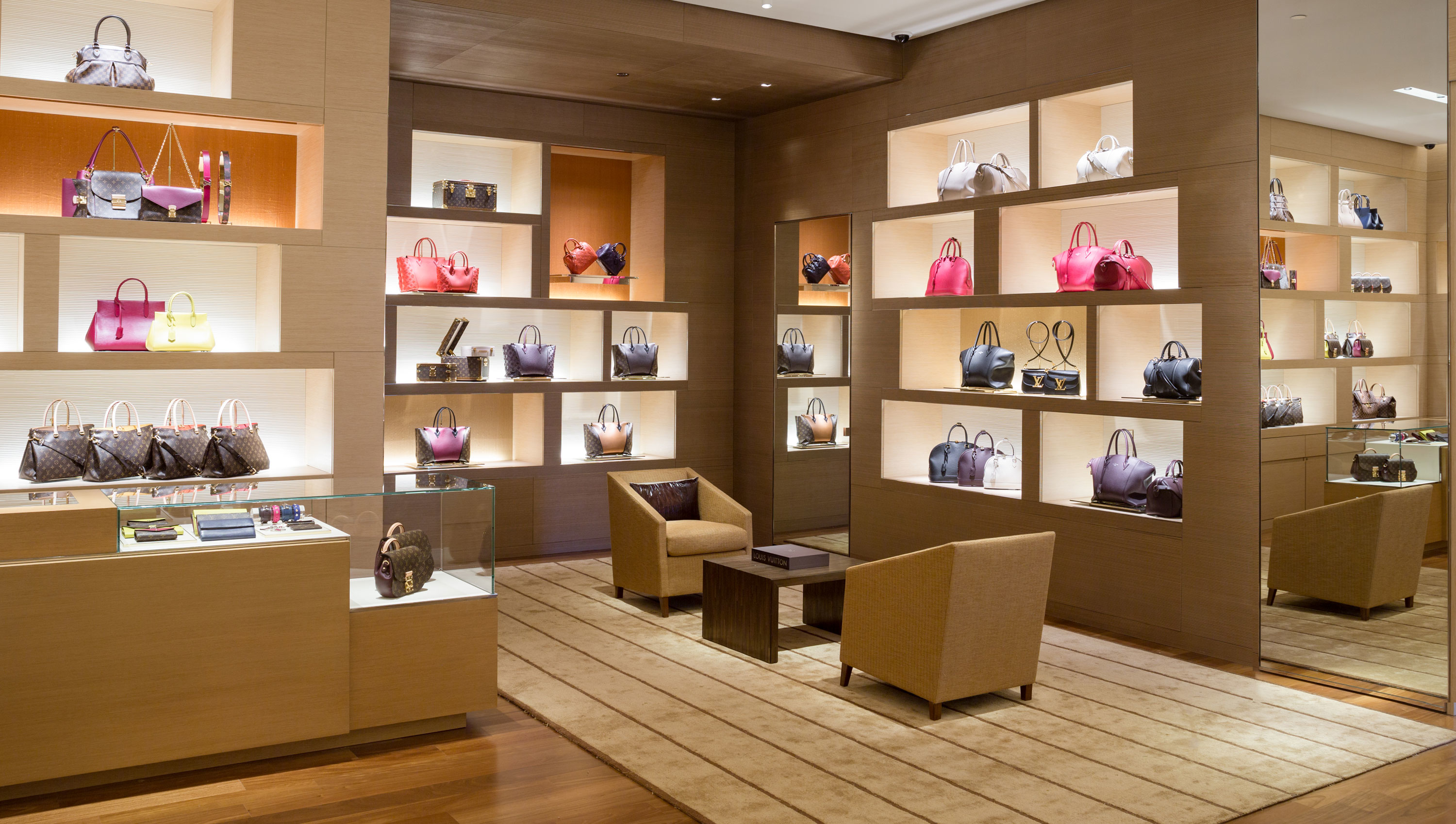 Louis Vuitton San Antonio Neiman Marcus in San Antonio, TX - (210) 694-6...