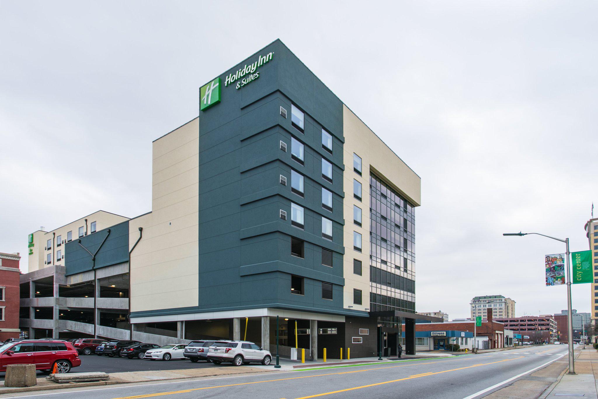 Holiday Inn & Suites Chattanooga Downtown Photo