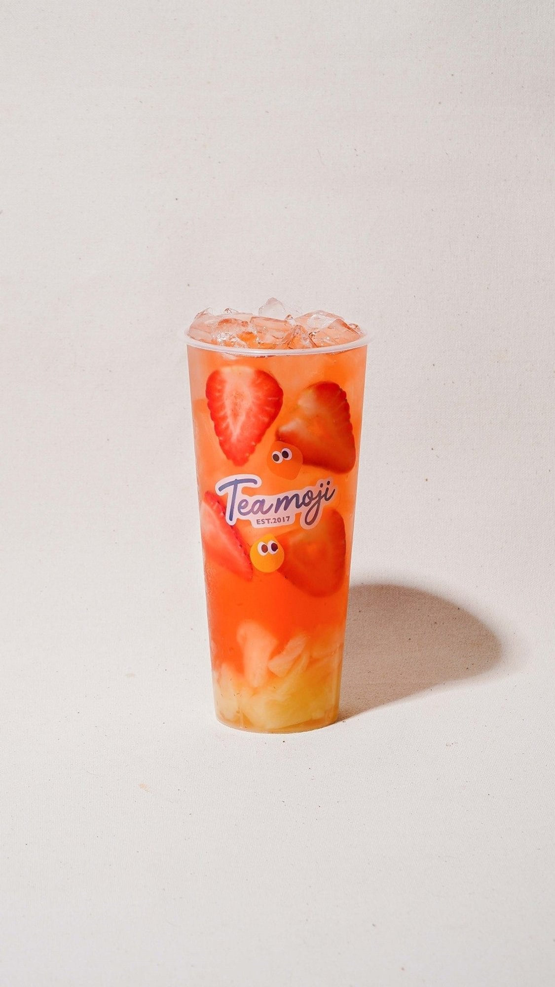 Strawberry Pineapple / 鲜莓菠萝