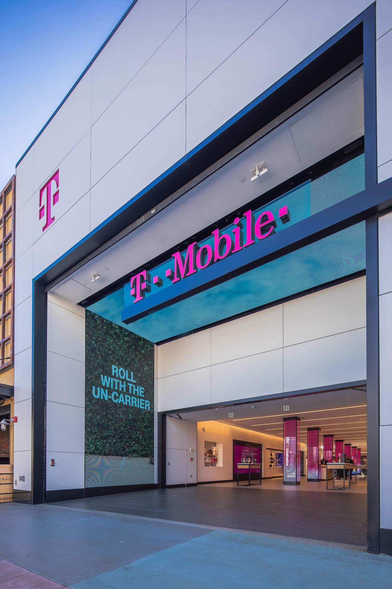 3rd Street Promenade Hours >> Cell Phones Plans And Accessories At T Mobile 1410 3rd Street 3rd Street Promenade Hours >> Cell Phones Plans And Accessories At T Mobile 1410 3rd Street