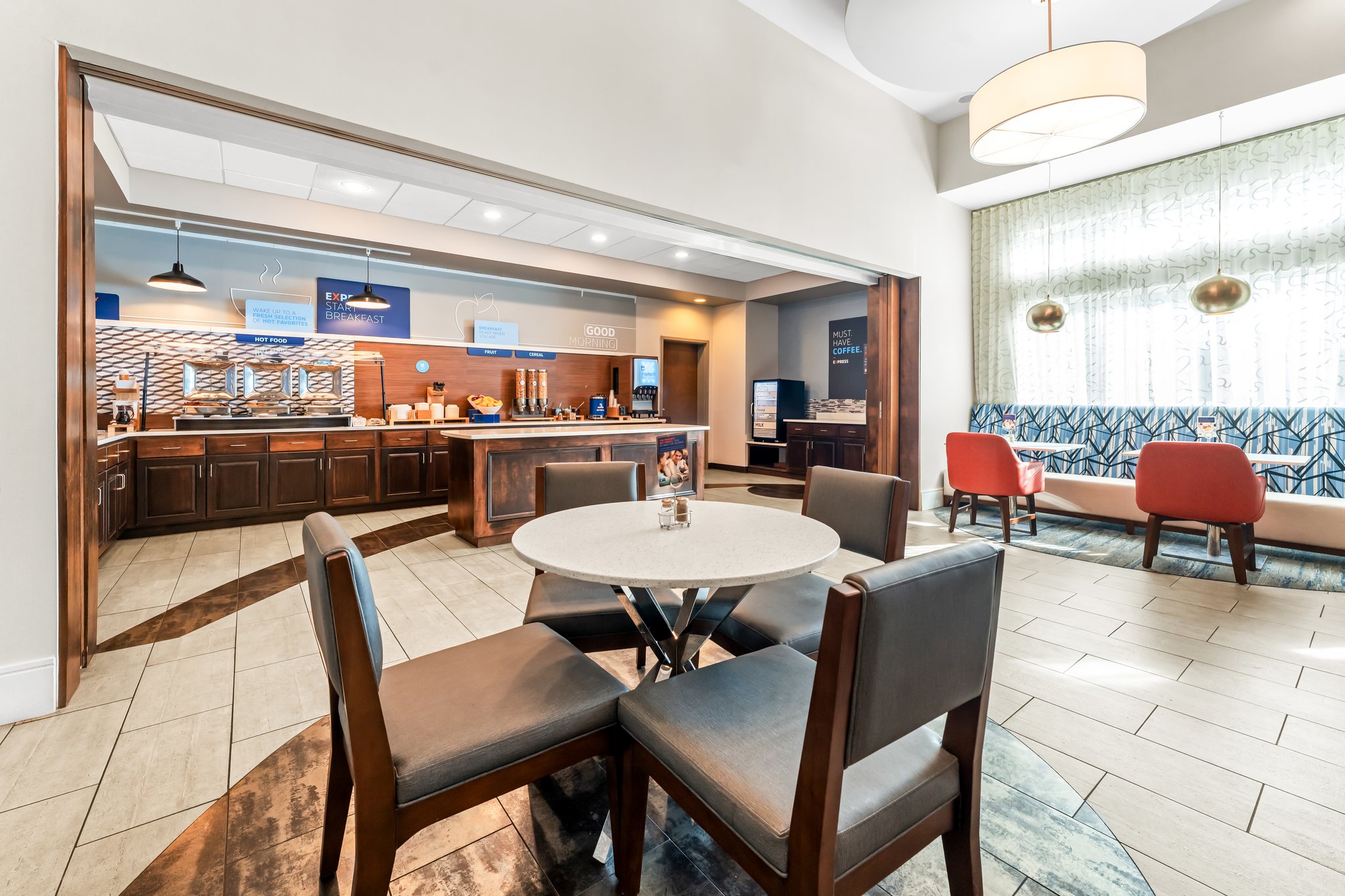 Holiday Inn Express & Suites Albany by IHG Image