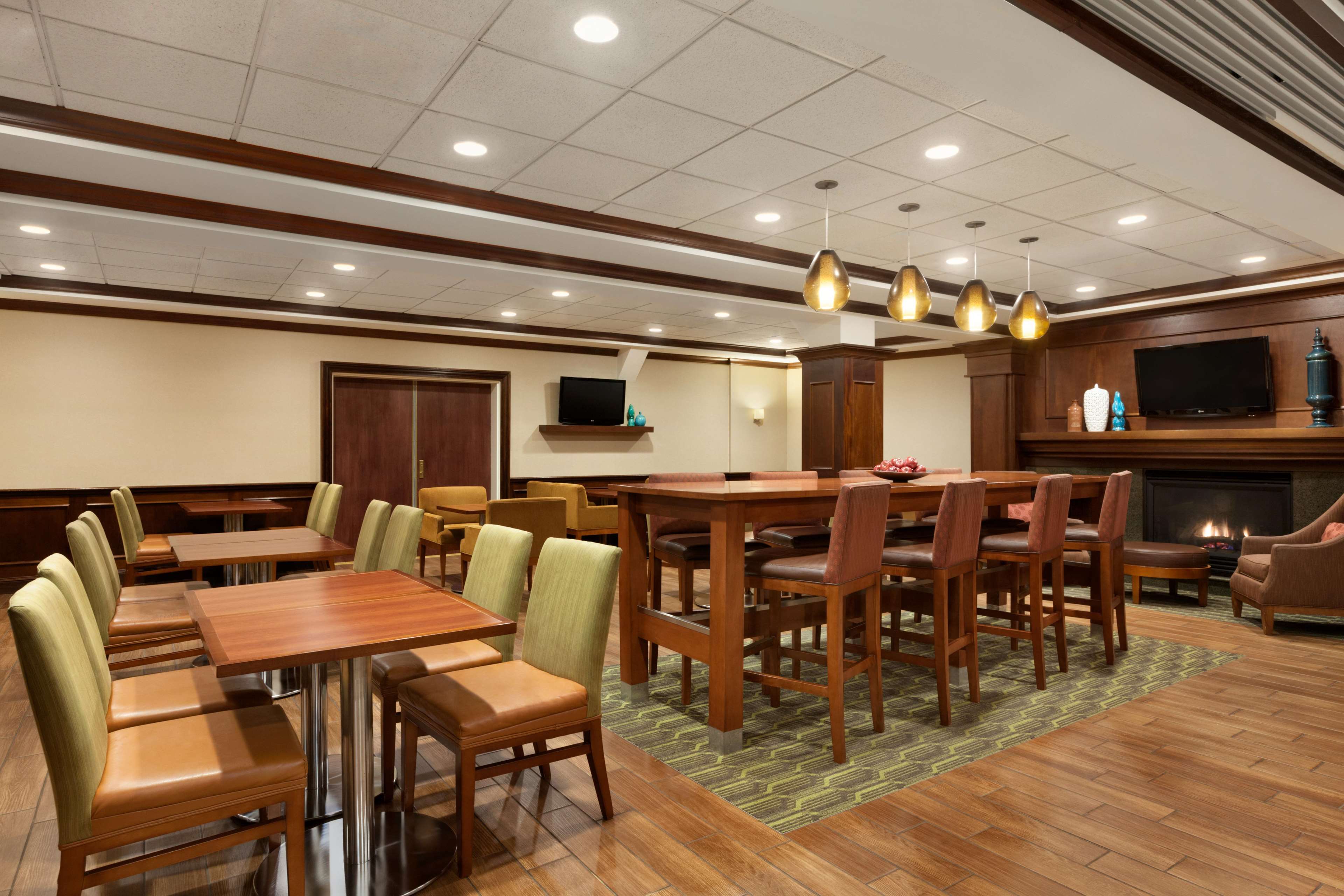 Hampton Inn Long Island - Brookhaven Photo