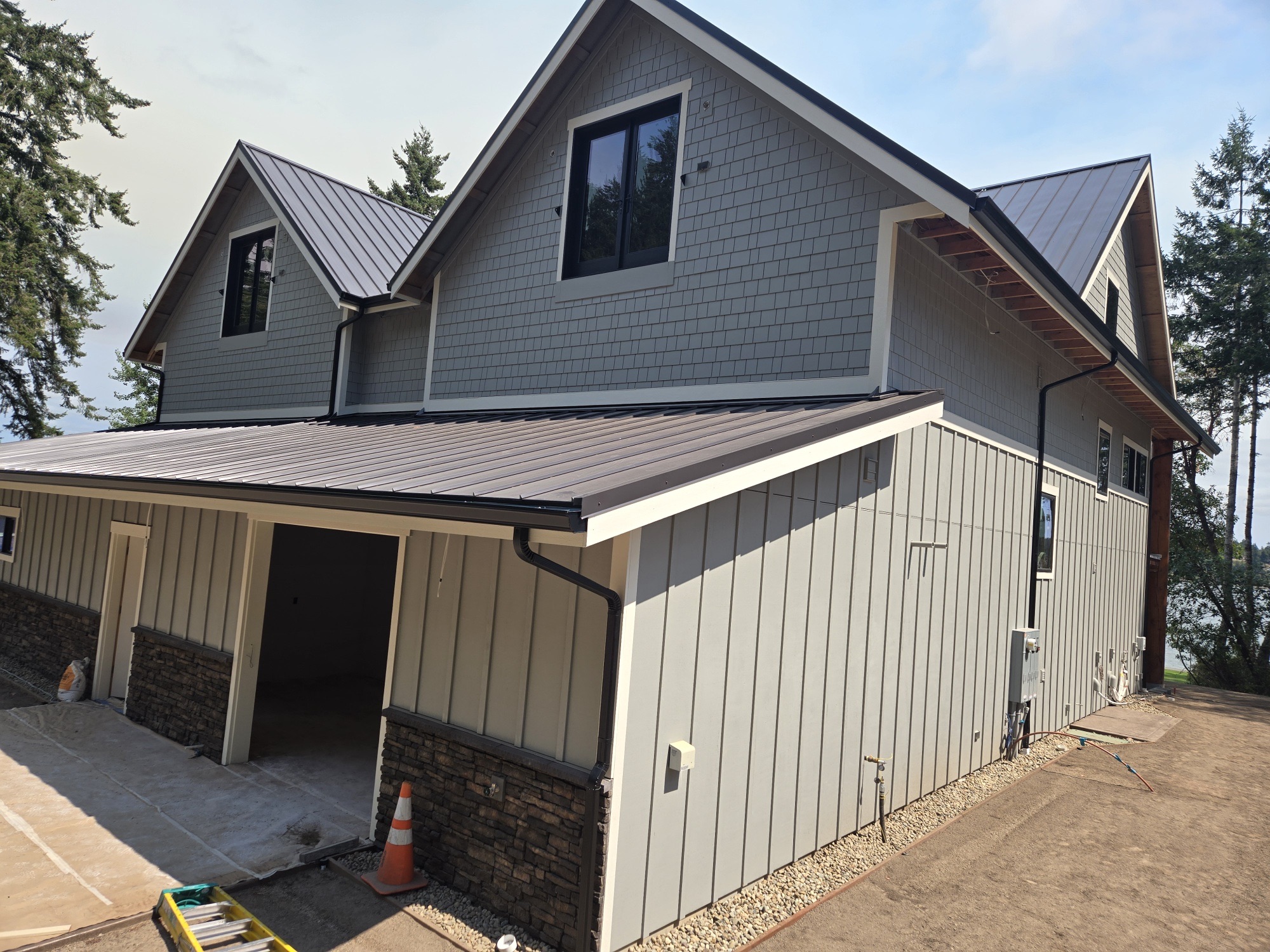 Kitsap Gutters Image