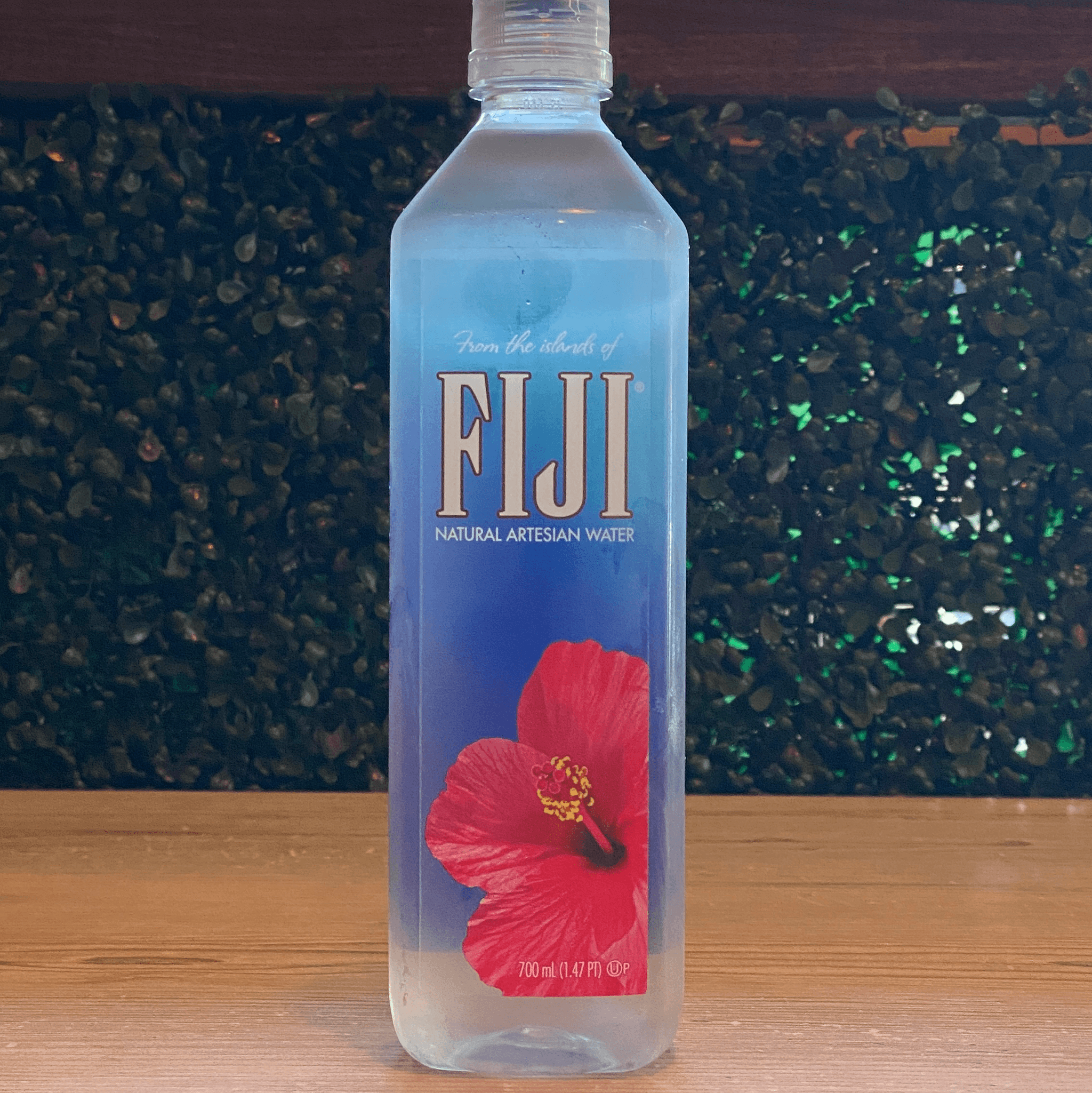 Fiji Bottle Water (700 Ml)