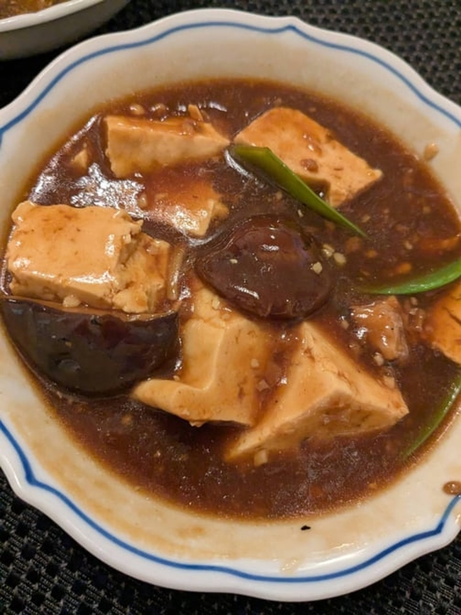 V4. Tofu with Black Mushroom