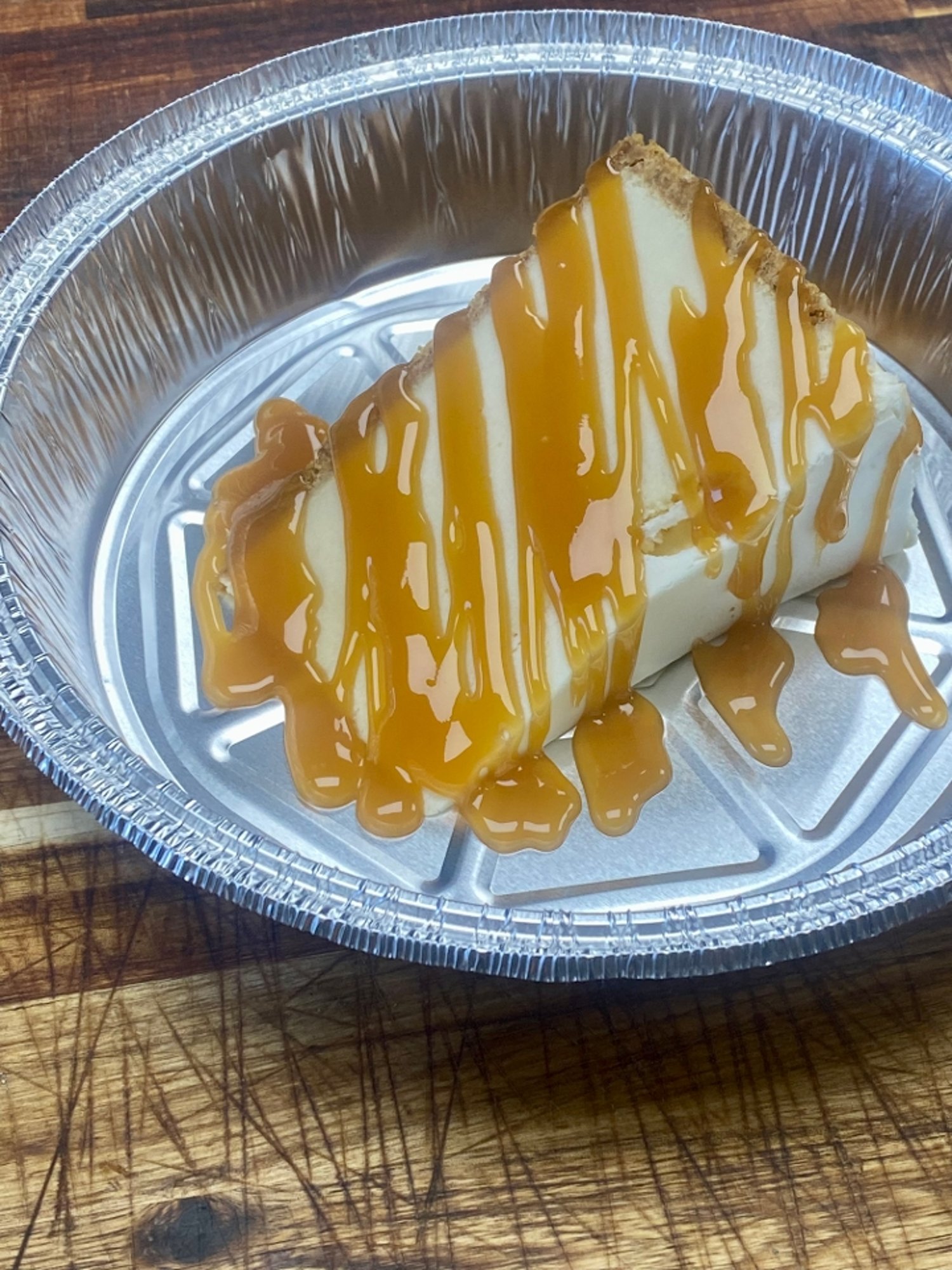 8oz Colossal NY Cheese Cake w/ Caramel Sauce
