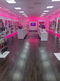 Cell Phones Plans And Accessories At T Mobile 6170 W Grand Ave