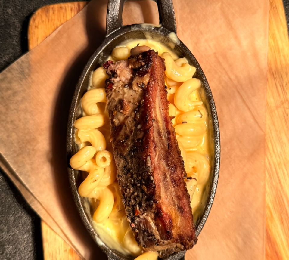 Ribs & Mac