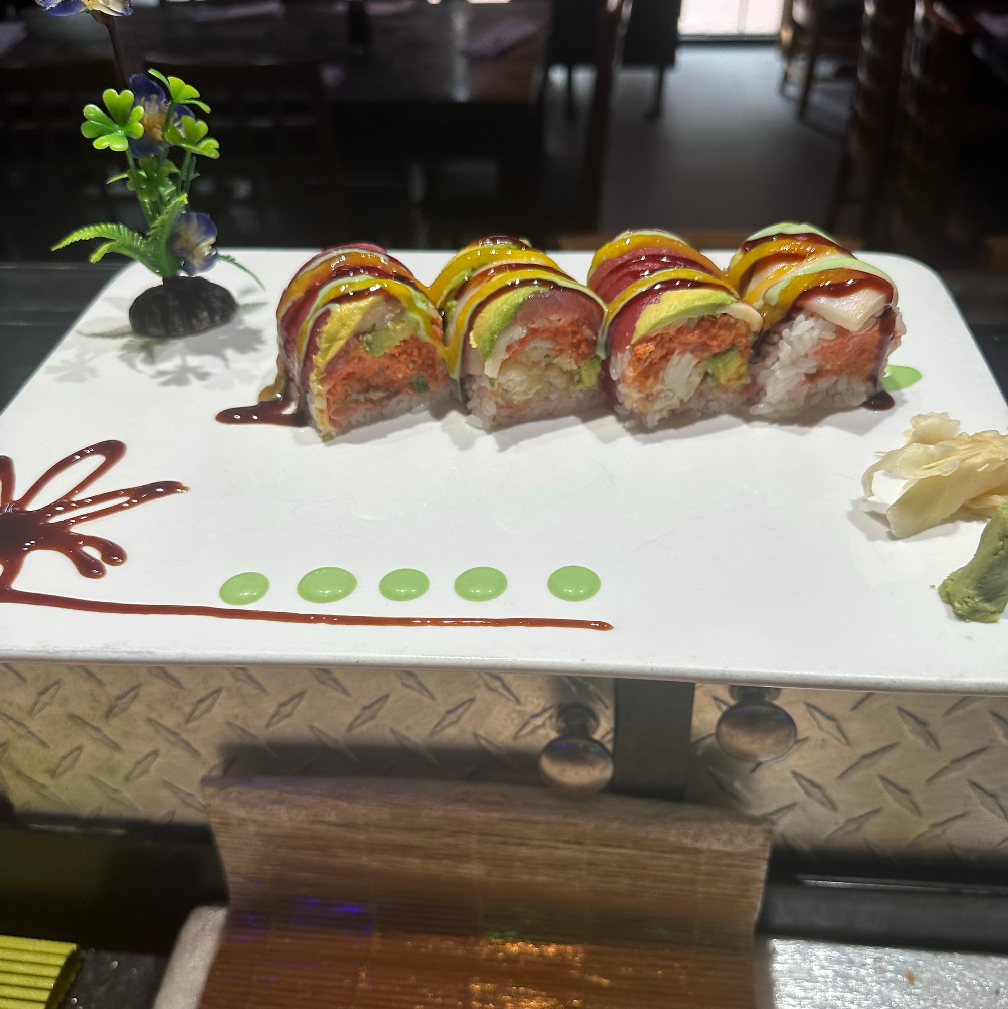 Tuna Amazing Roll