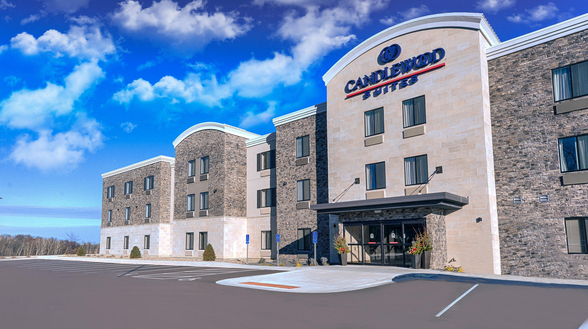 Candlewood Suites Lakeville I-35 Photo