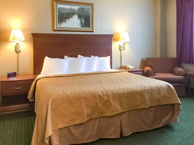 Images Quality Inn & Conference Center