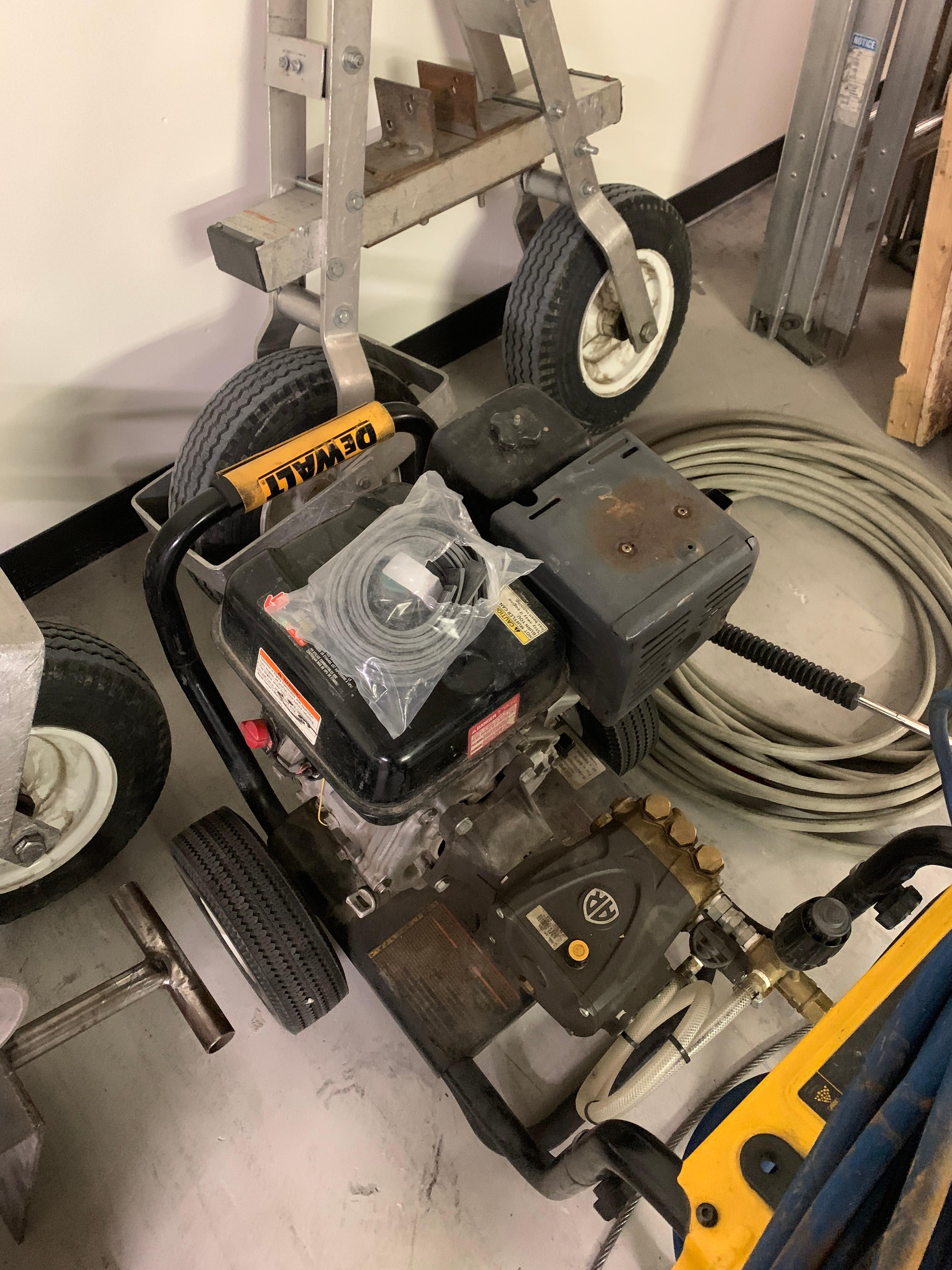 Commercial Panes of Arizona Image