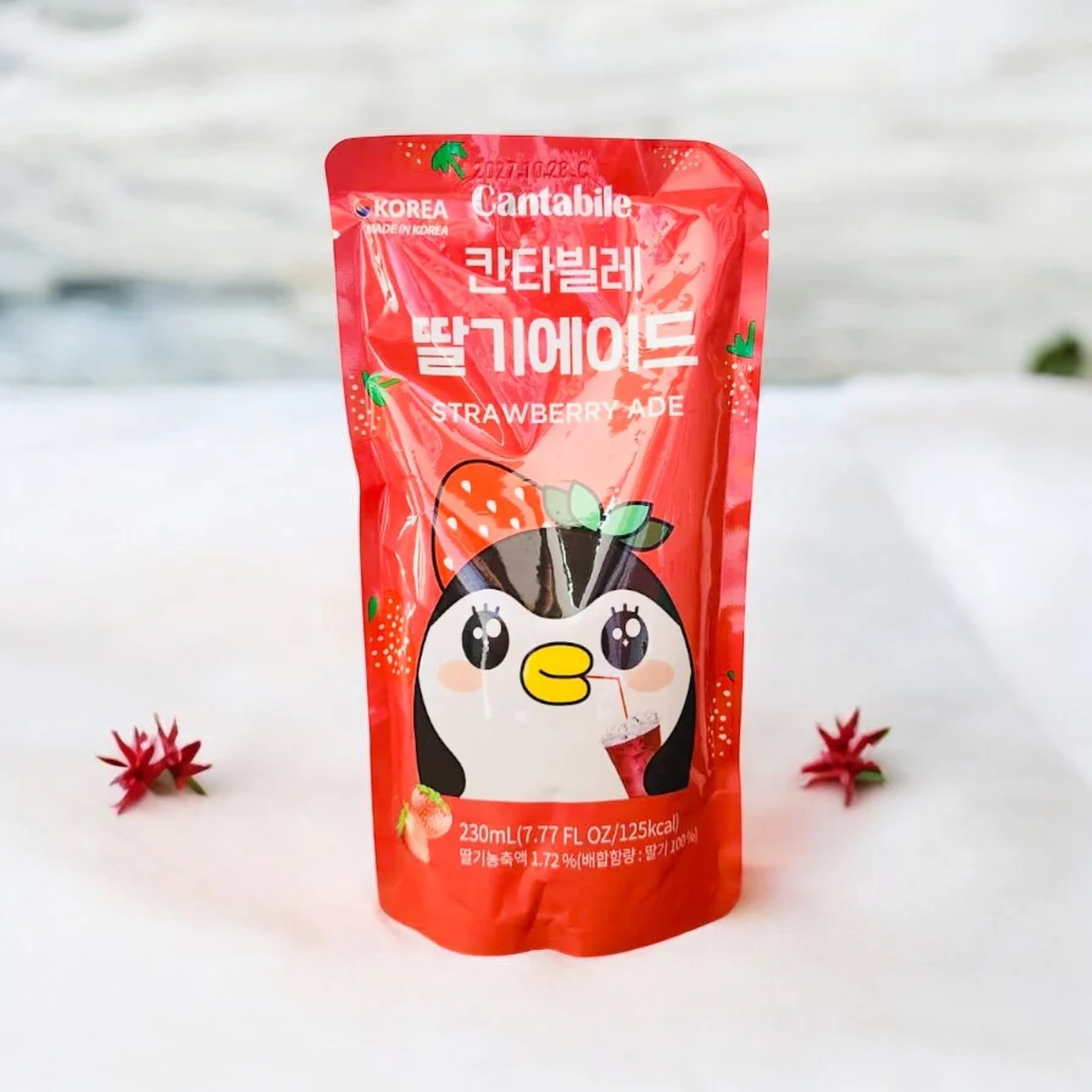 Strawberryade Pouch
