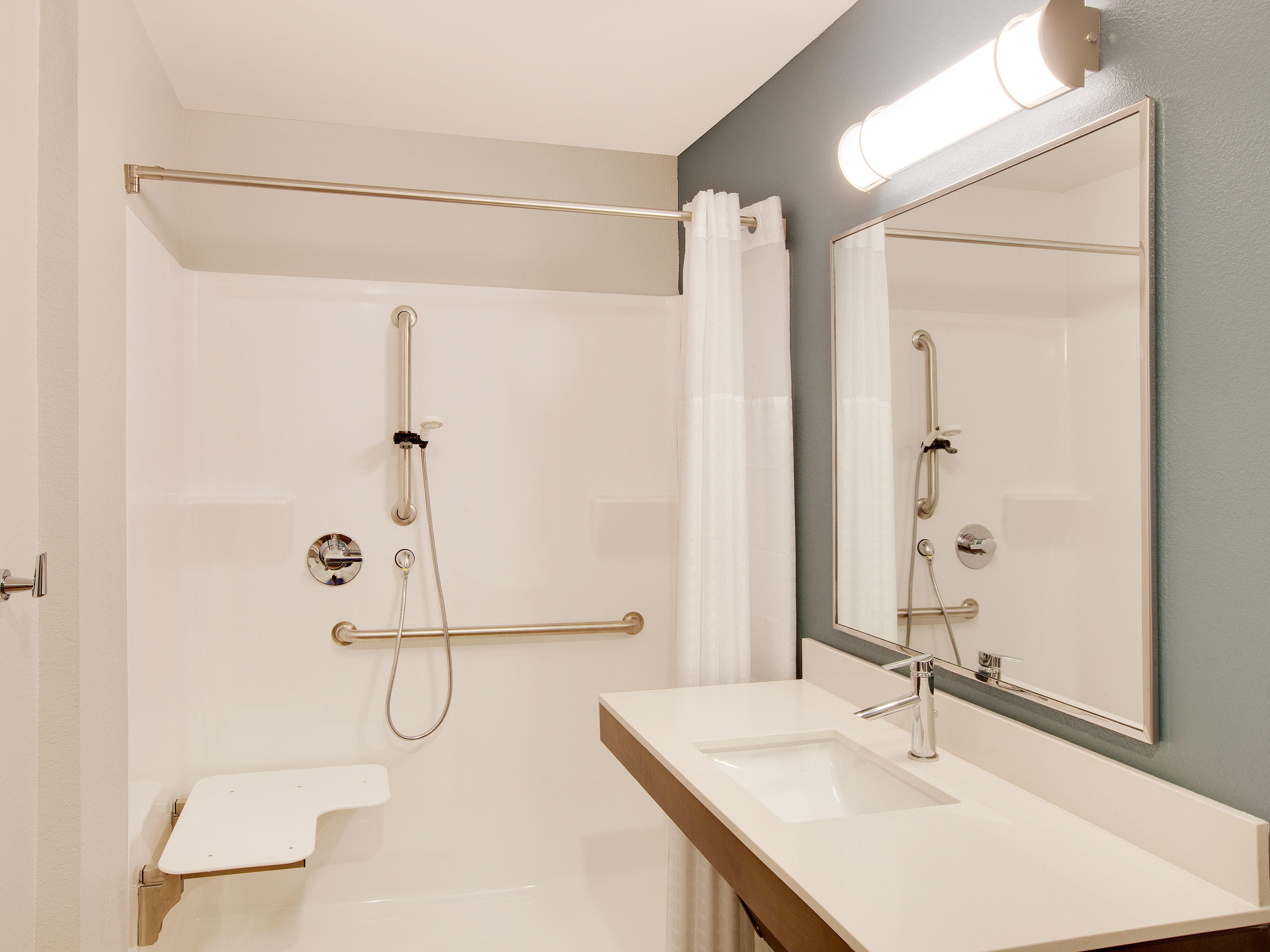 WoodSpring Suites Houston Northwest Photo