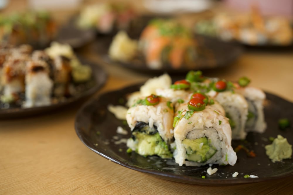 Aguachile Shrimp Roll
