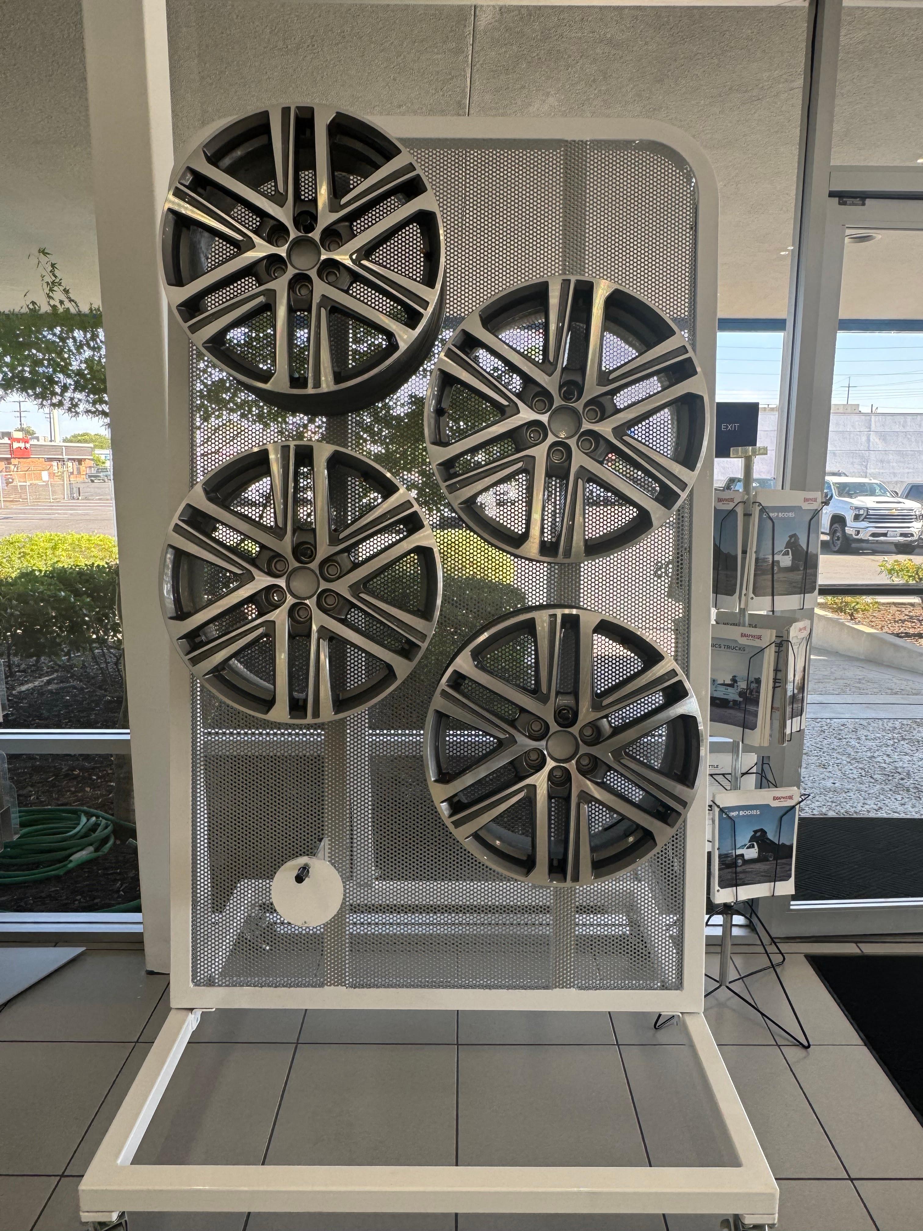 Sanborn Collision Center Image