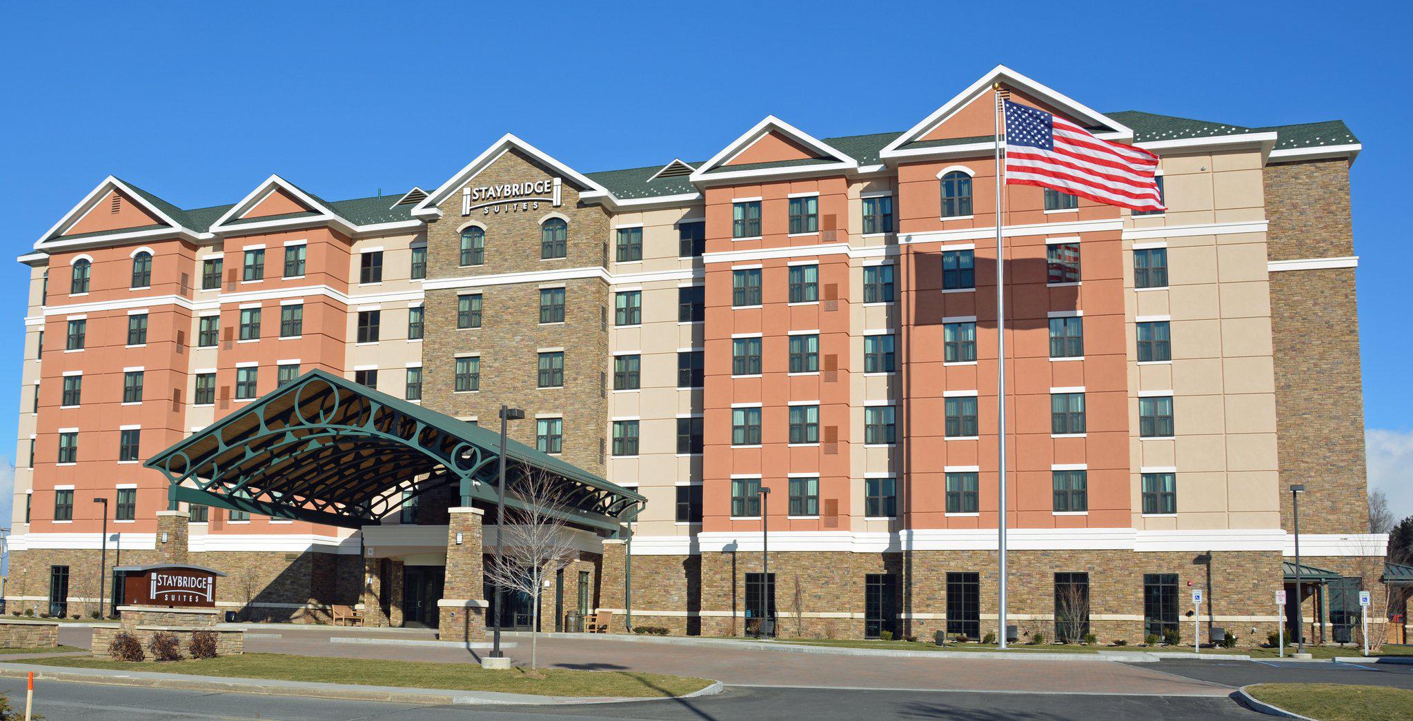 Staybridge Suites Albany Wolf Rd-Colonie Center Photo