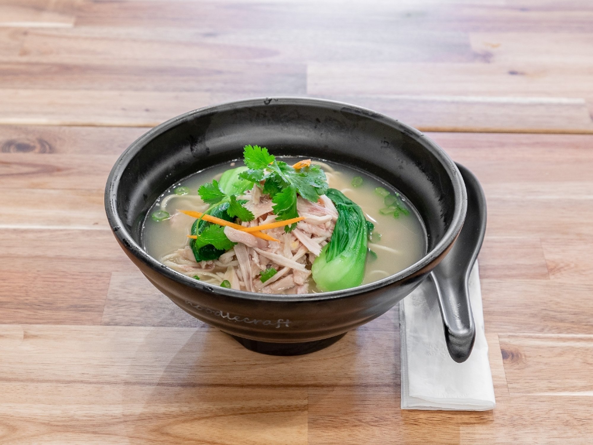 C-3 Chicken Noodle Soup (鸡肉汤面)