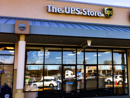 Facade of The UPS Store Parlin