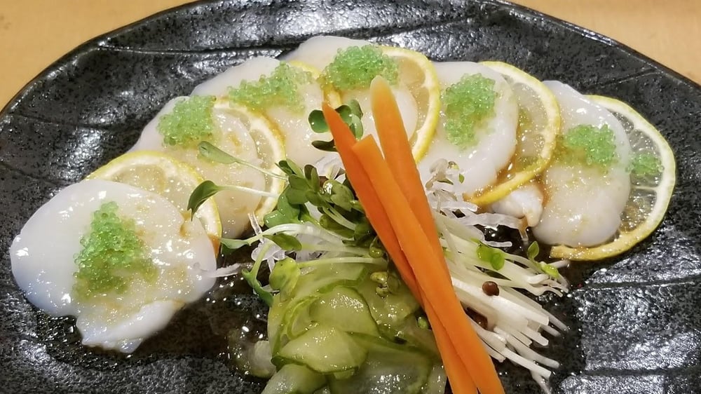 Japanese Big Scallop Sashimi (6pc)