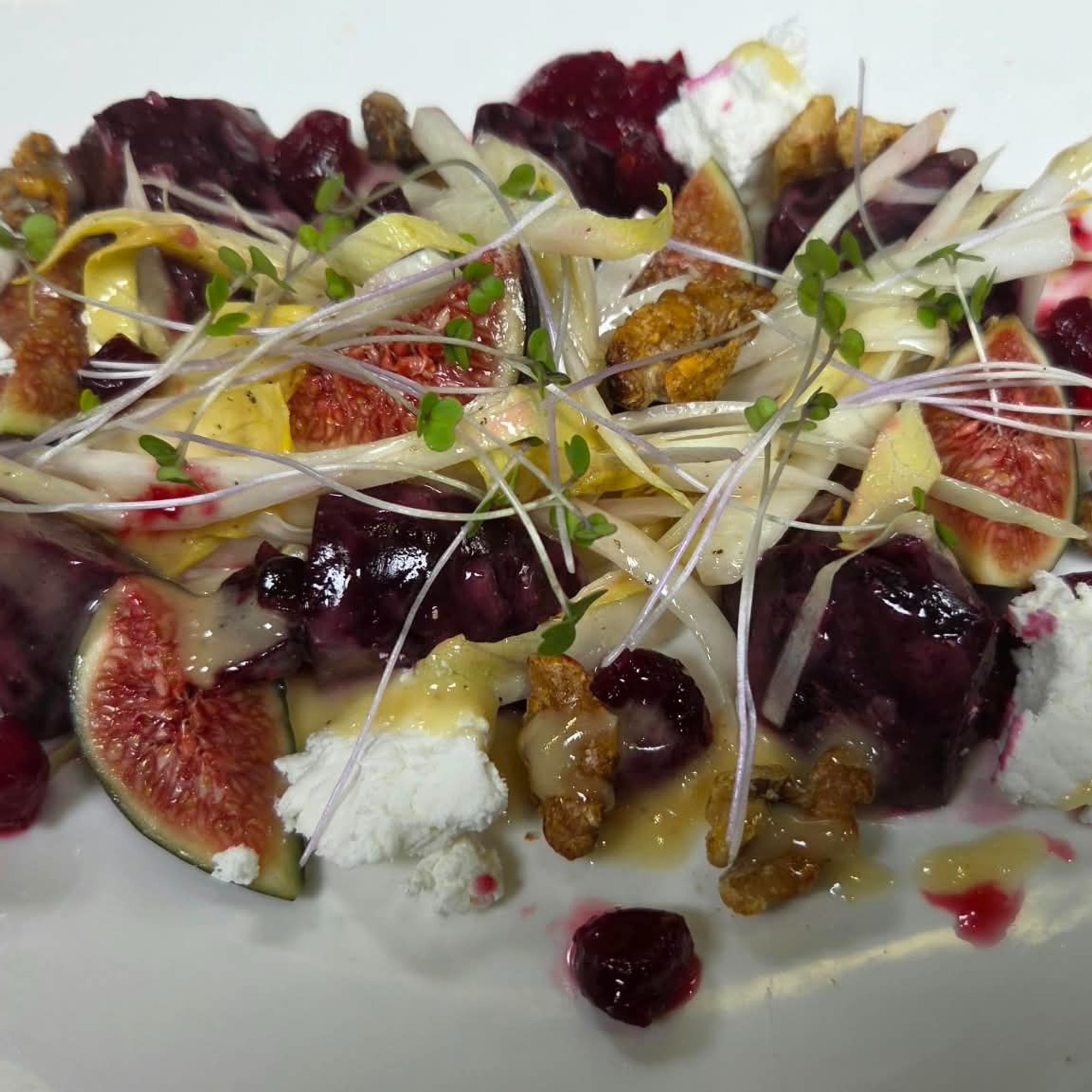 ROASTED BEETS SALAD