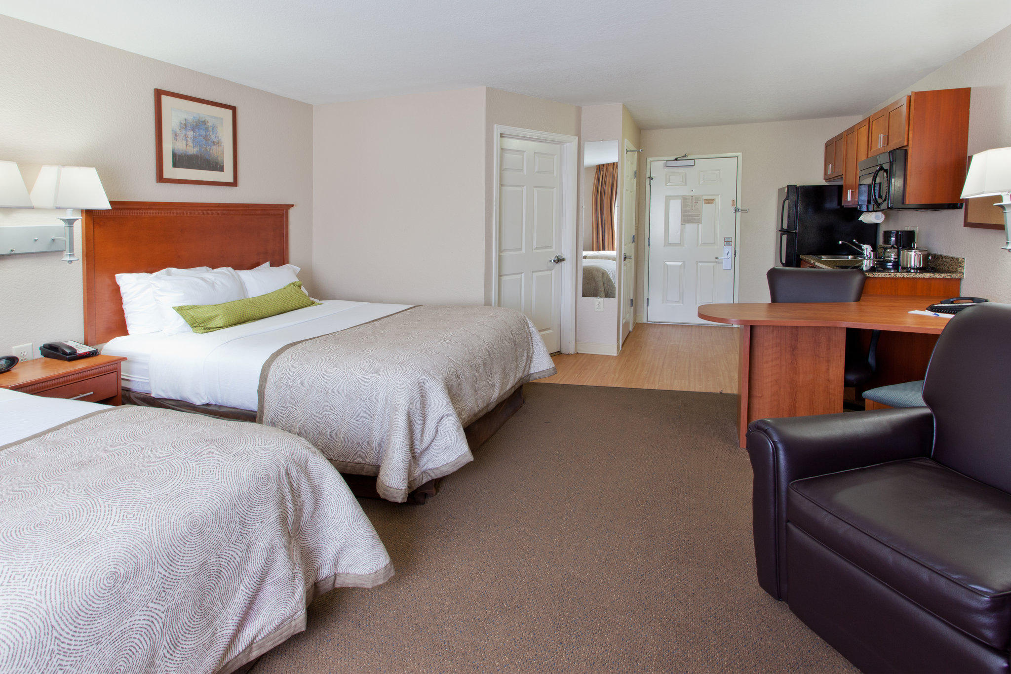 Candlewood Suites Lexington Photo