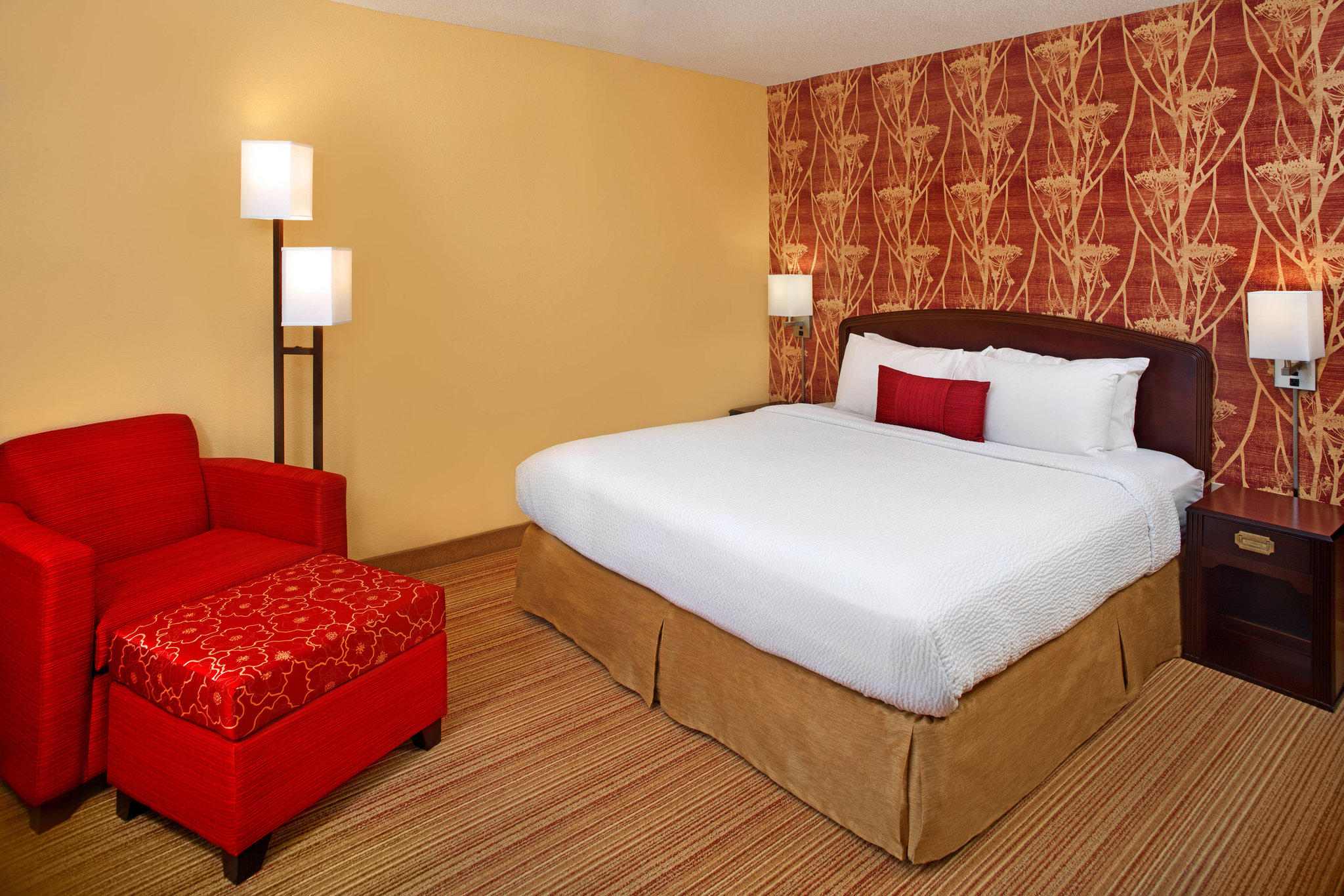 Courtyard by Marriott Jacksonville Butler Boulevard Photo