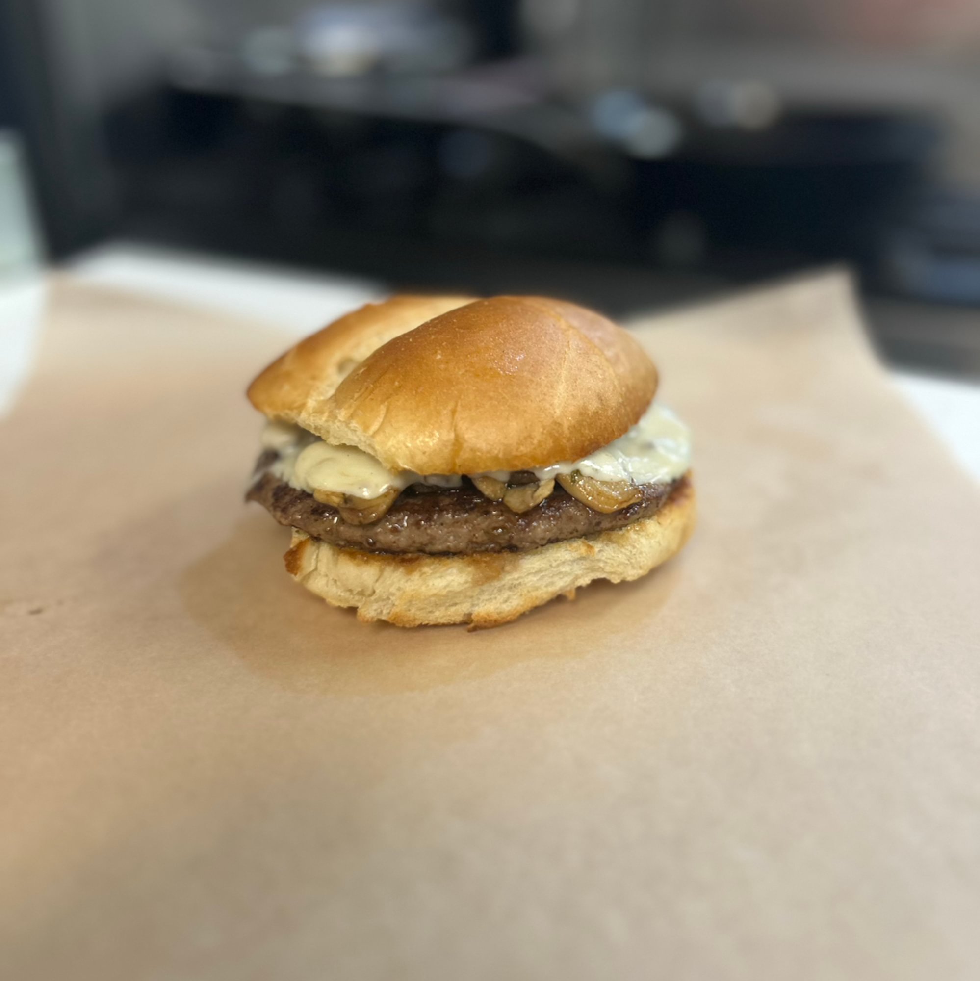 MUSH PROV BURGER