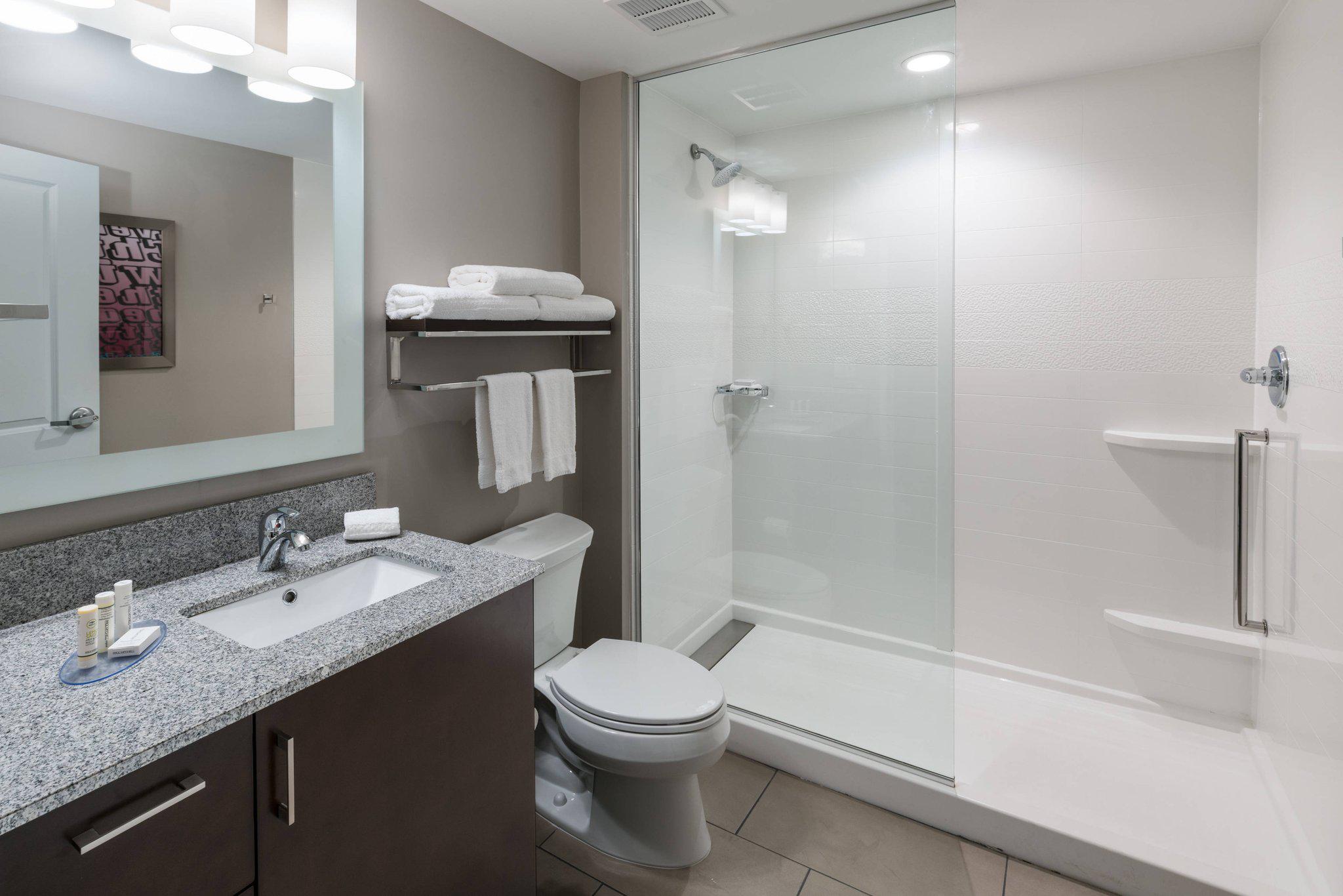 TownePlace Suites by Marriott Chicago Schaumburg Photo