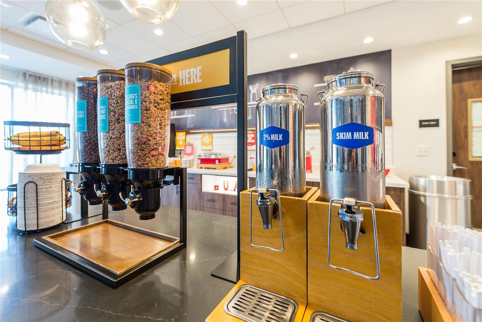 Hampton Inn & Suites Howell Image