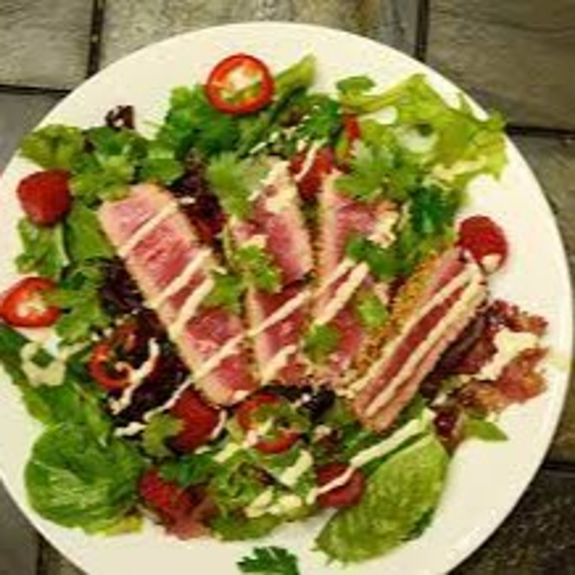 Sesame Wasabi Seared Tuna Salad