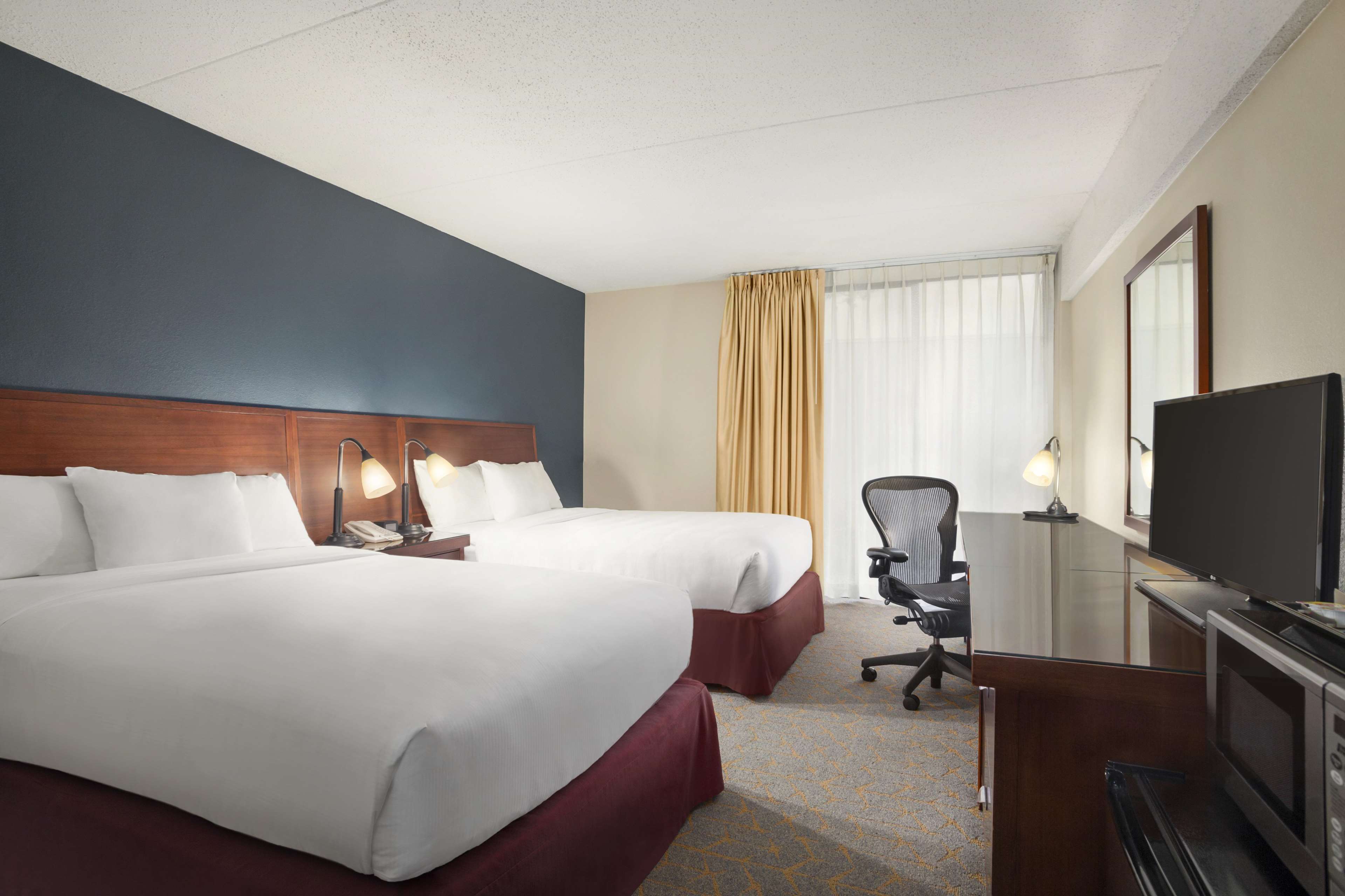 DoubleTree by Hilton Hotel Dallas - DFW Airport North Photo